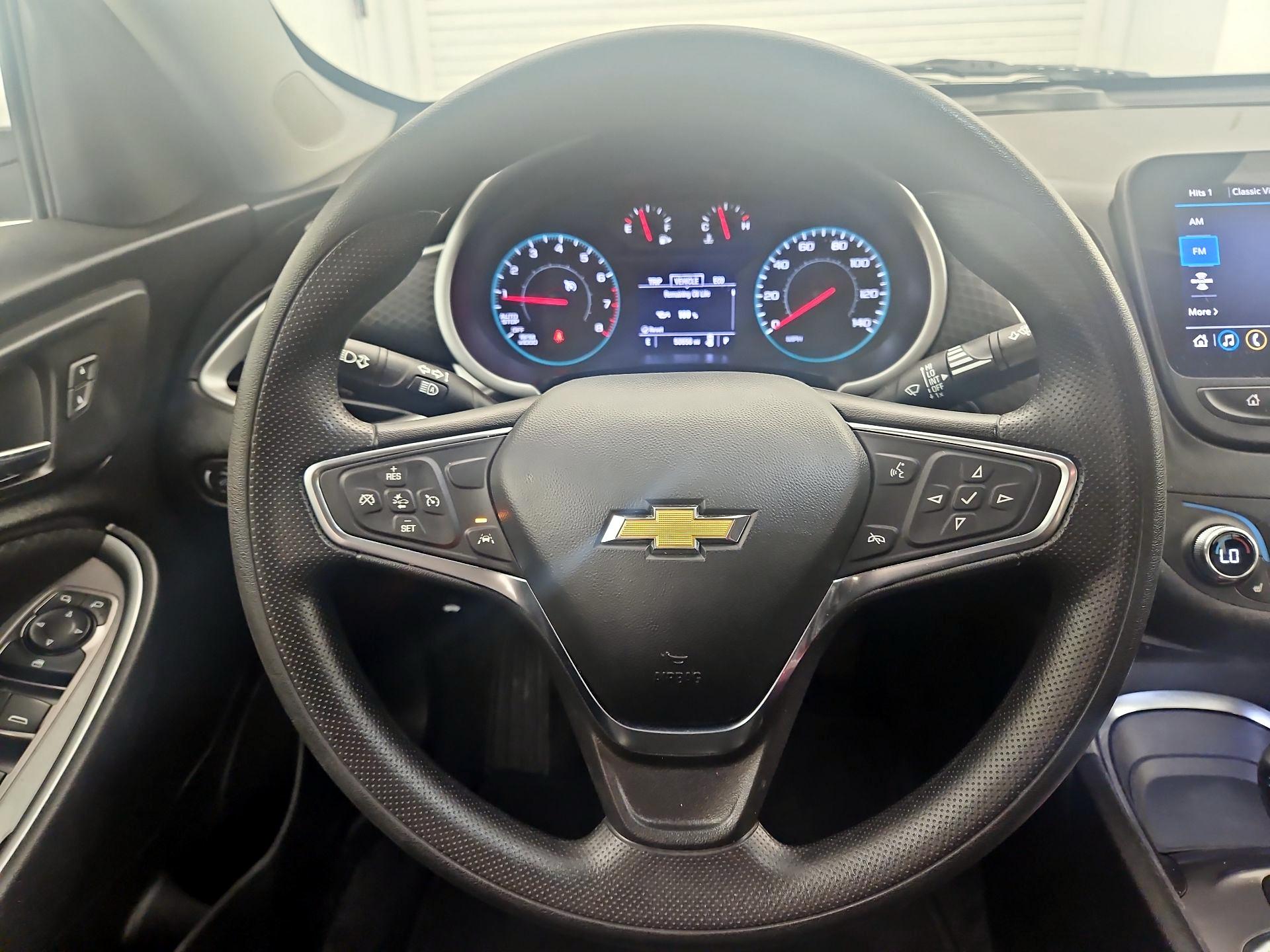 Thumbnail: 2024 Chevrolet Malibu - 10