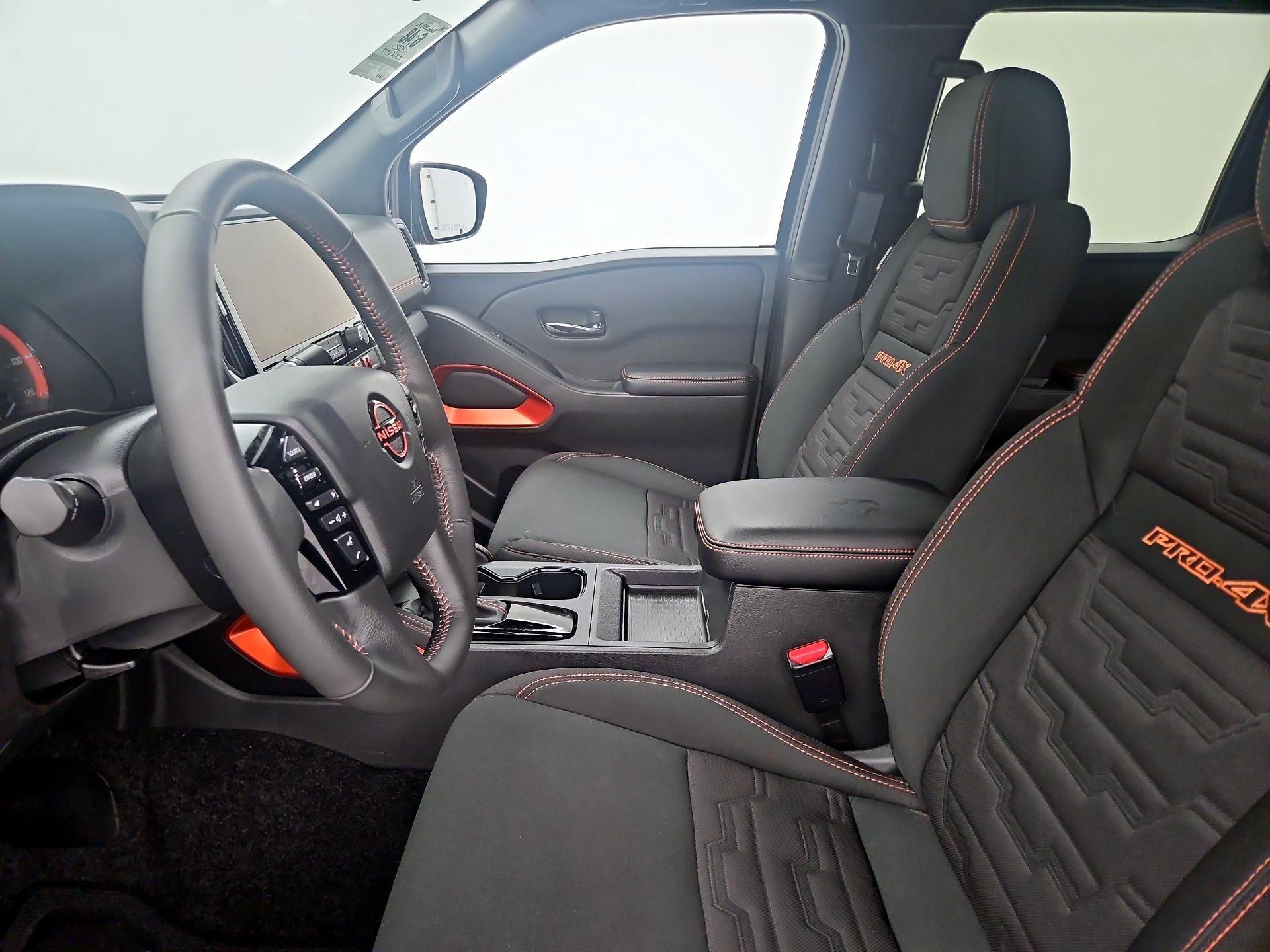 Thumbnail: 2025 Nissan Frontier - 9