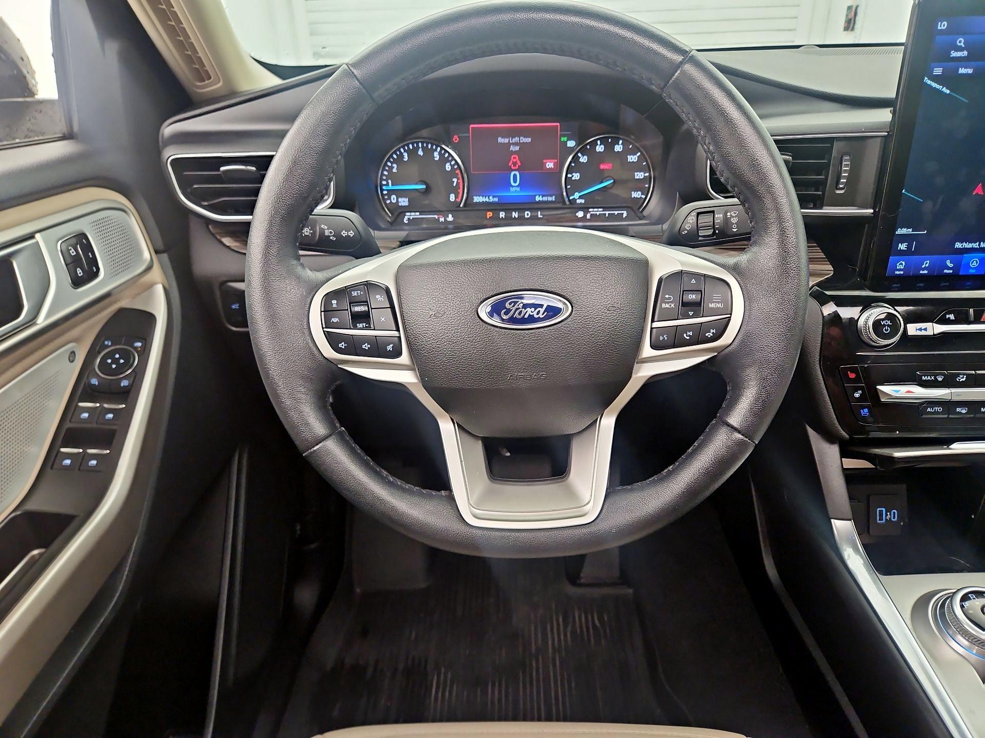 Thumbnail: 2023 Ford Explorer - 10