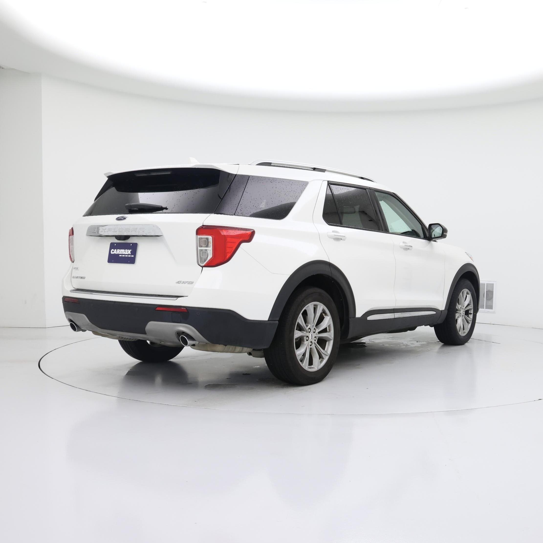 Thumbnail: 2023 Ford Explorer - 8