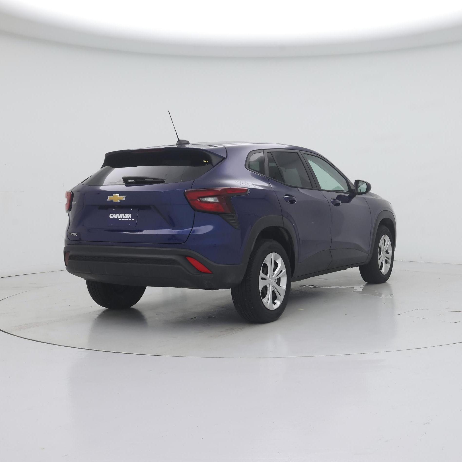 Thumbnail: 2024 Chevrolet Trax - 8