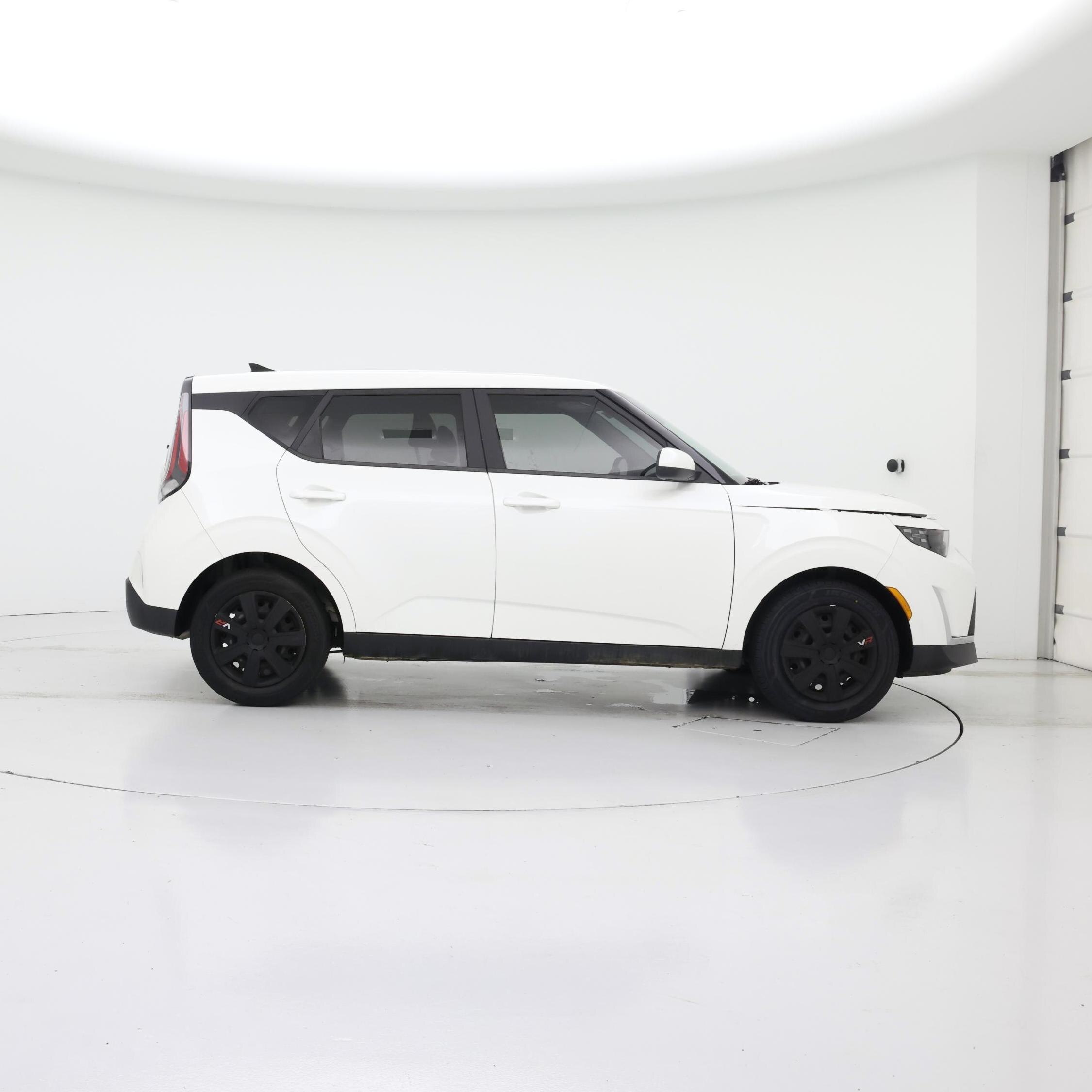 Thumbnail: 2023 Kia Soul - 7