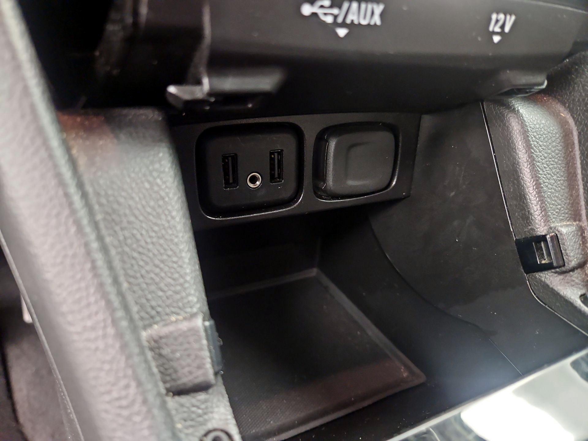 Thumbnail: 2019 Buick Encore - 18