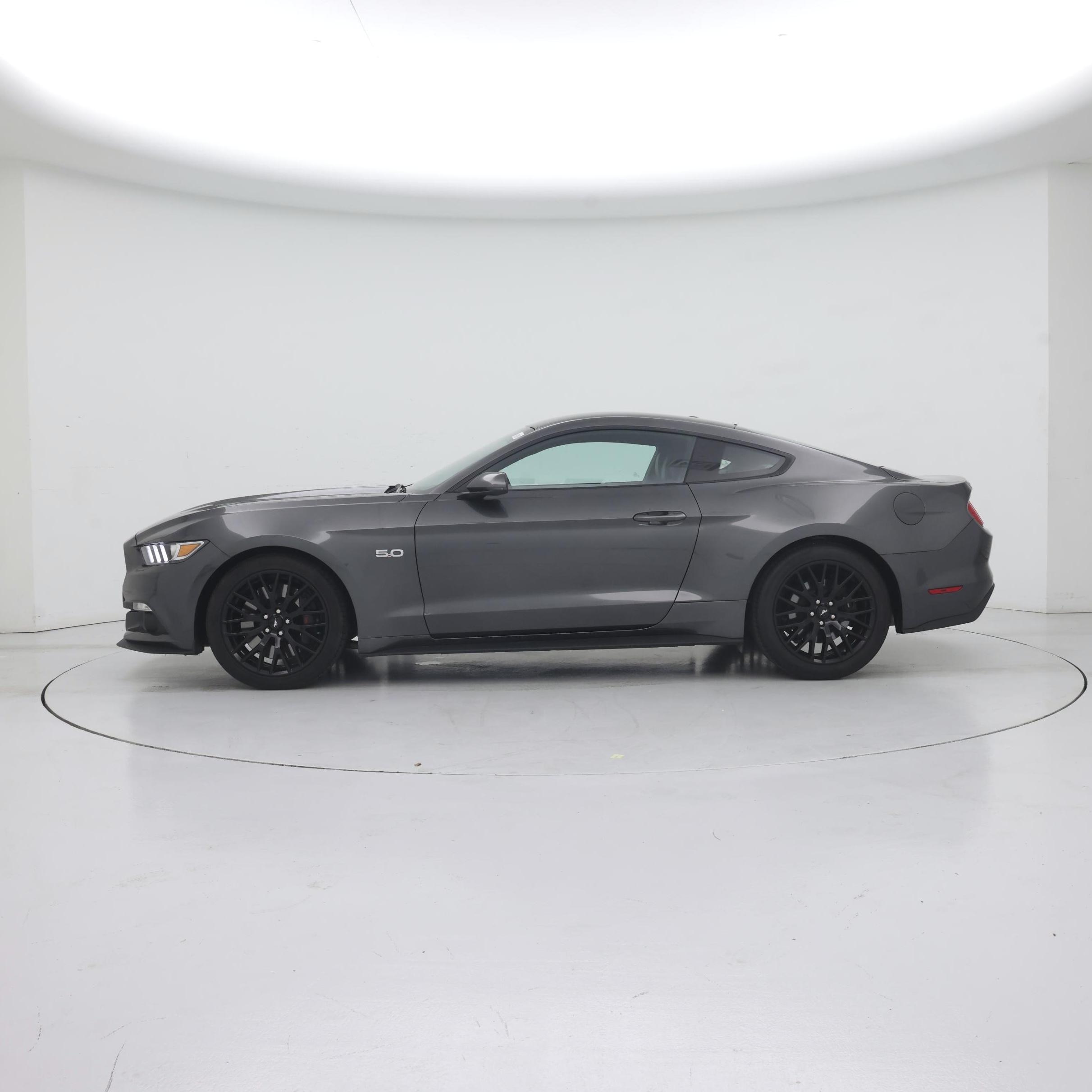 Thumbnail: 2017 Ford Mustang - 3