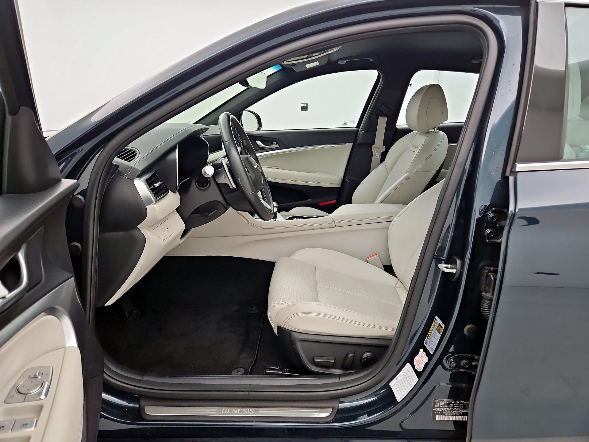 Thumbnail: 2025 Genesis G70 - 11