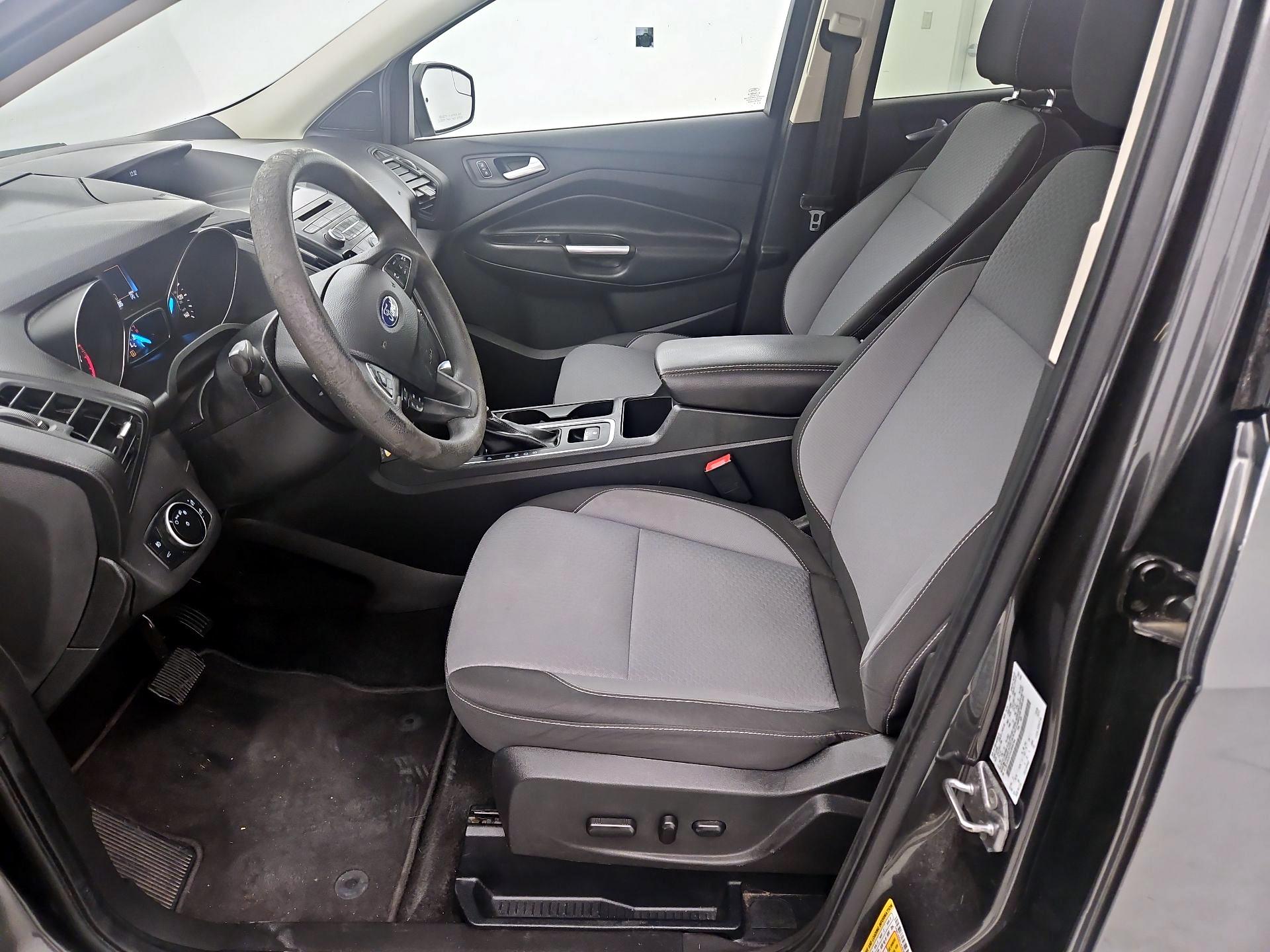 Thumbnail: 2017 Ford Escape - 11