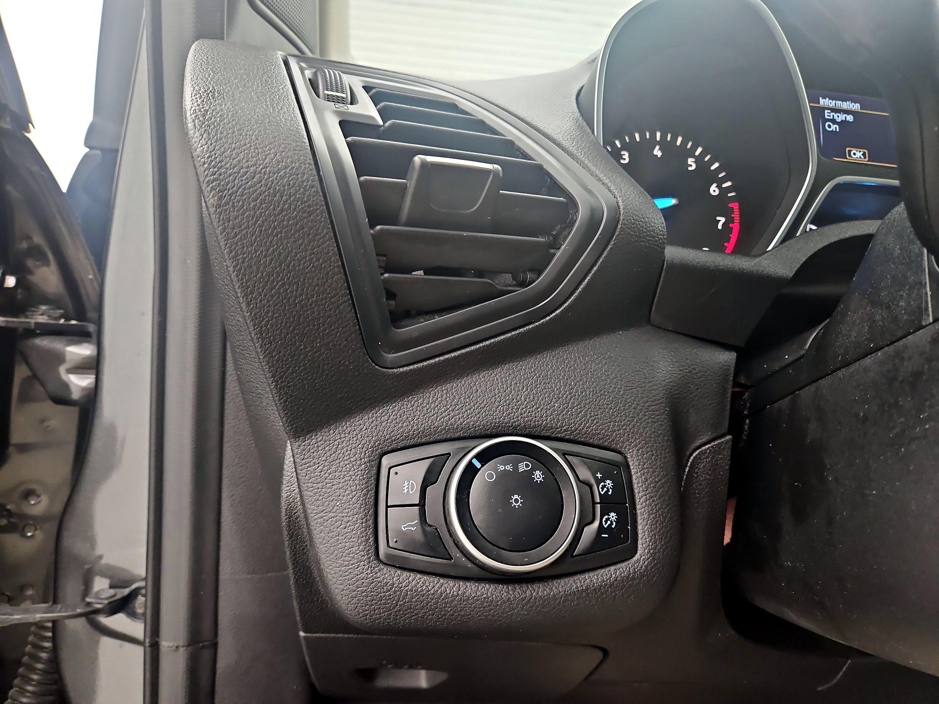 Thumbnail: 2017 Ford Escape - 13
