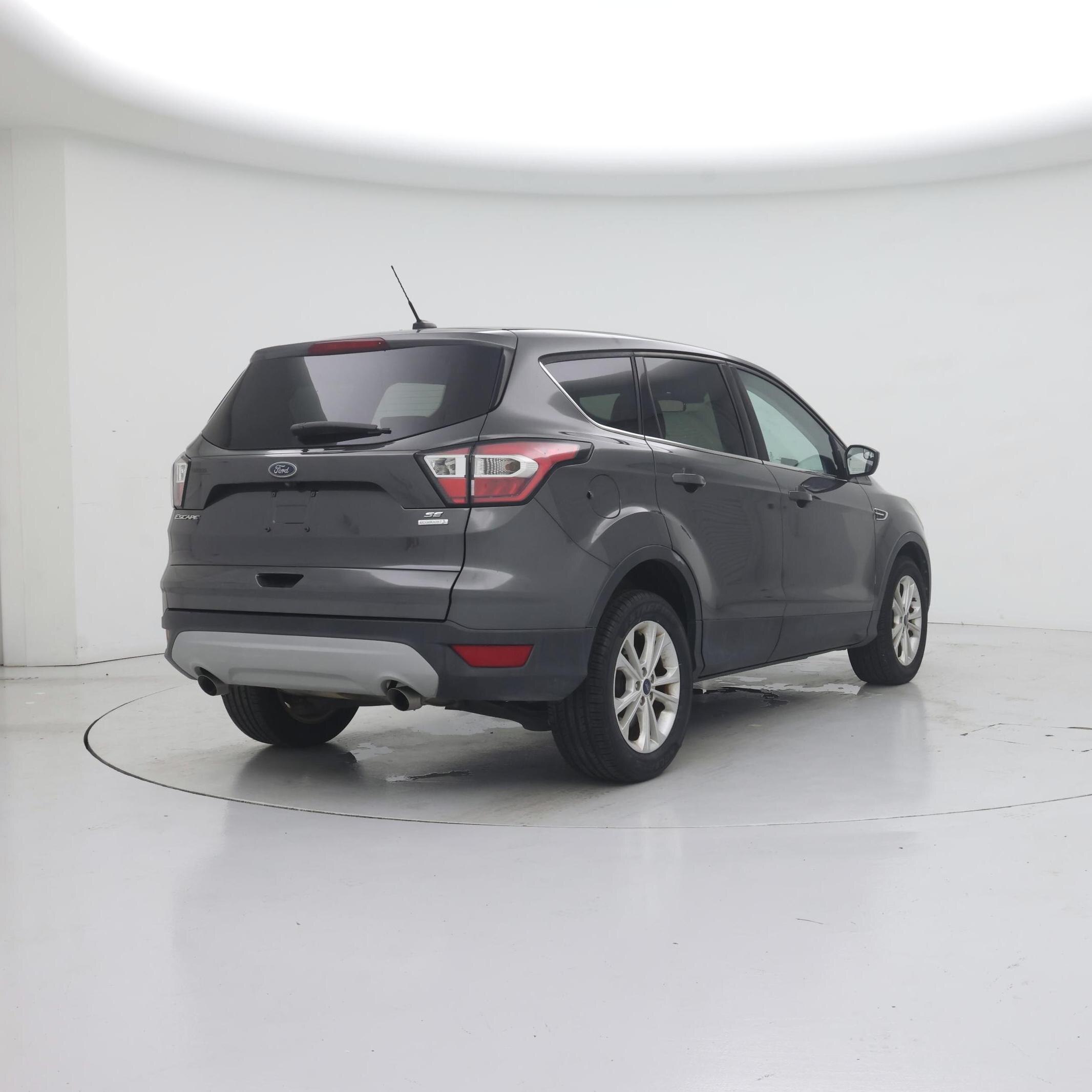 Thumbnail: 2017 Ford Escape - 8