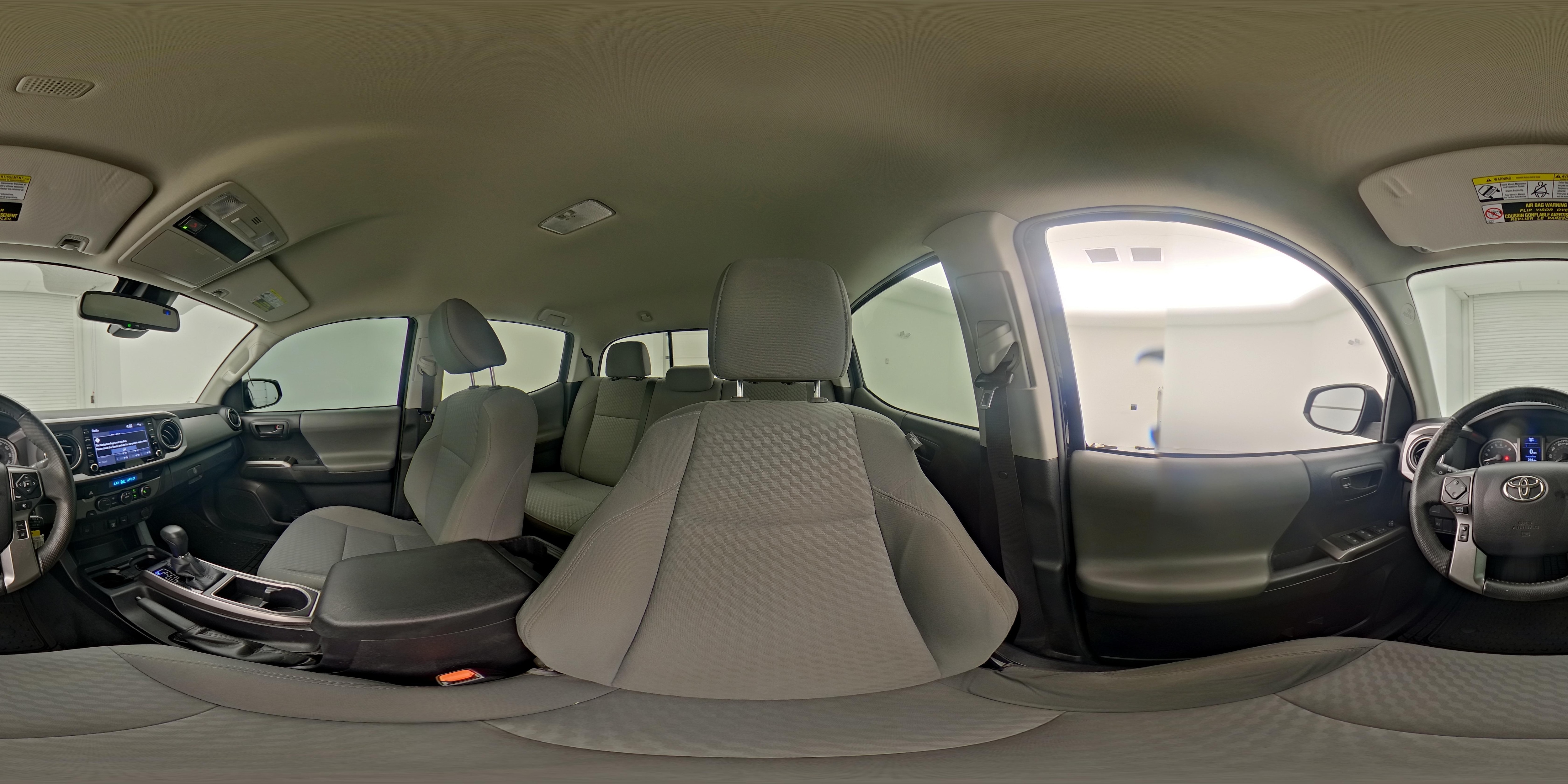 2021 Toyota Tacoma SR5 - Photo 25
