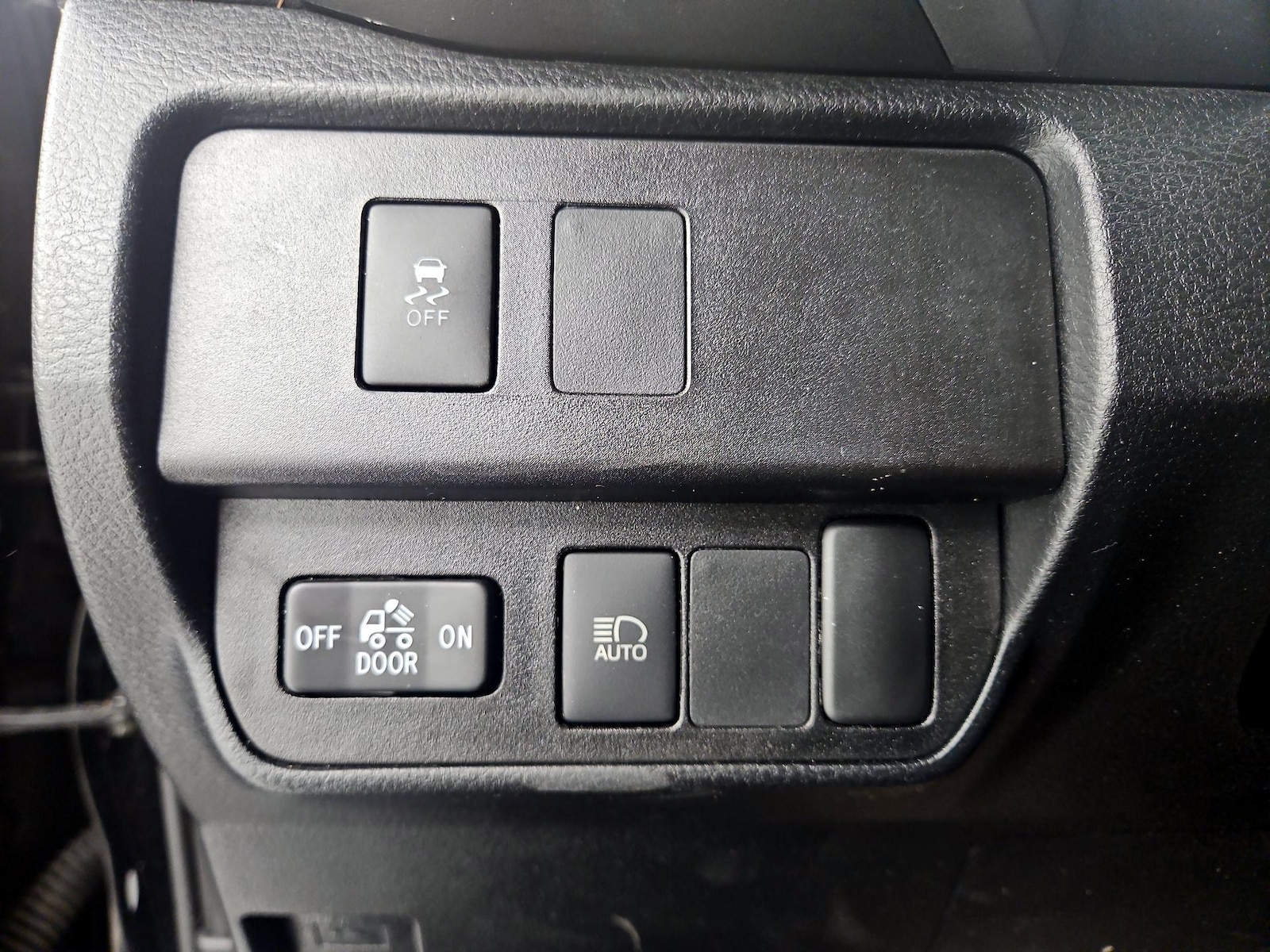 2021 Toyota Tacoma SR5 - Photo 14
