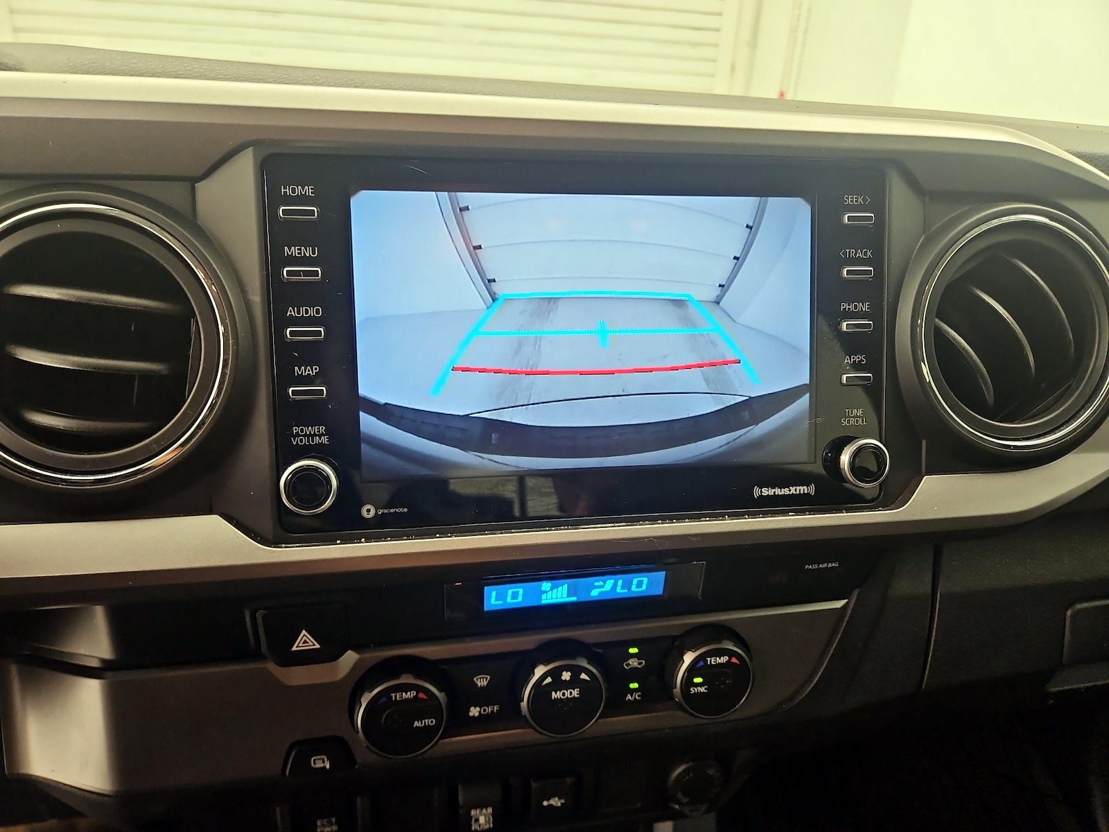 2021 Toyota Tacoma SR5 - Photo 15