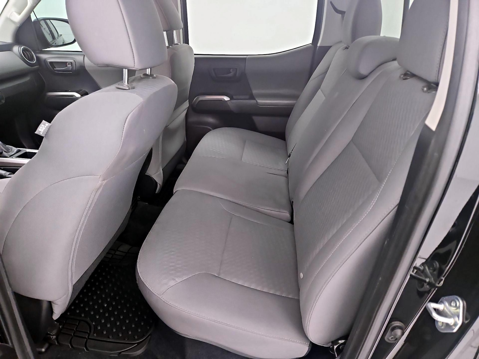 2021 Toyota Tacoma SR5 - Photo 20