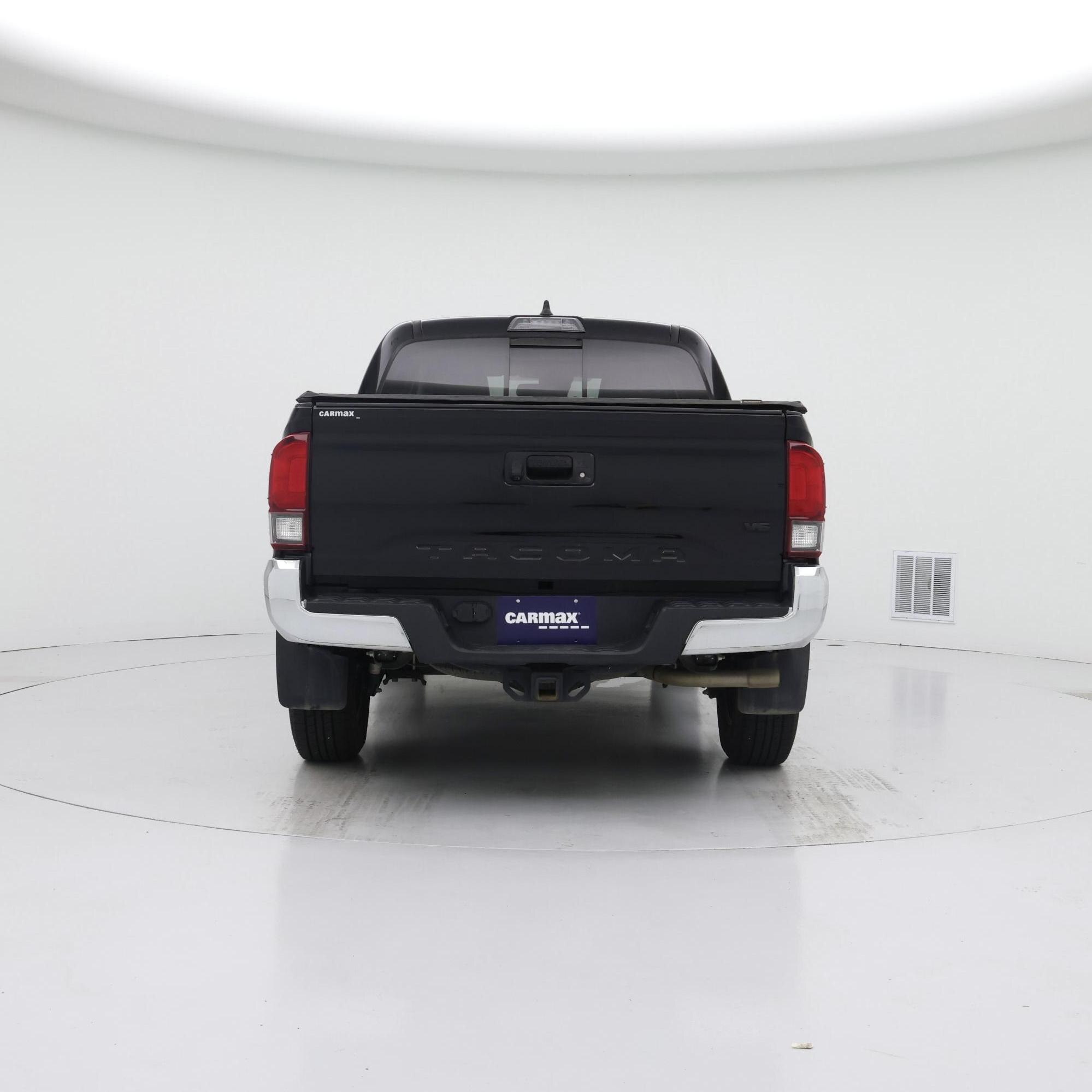 Thumbnail: 2021 Toyota Tacoma - 6