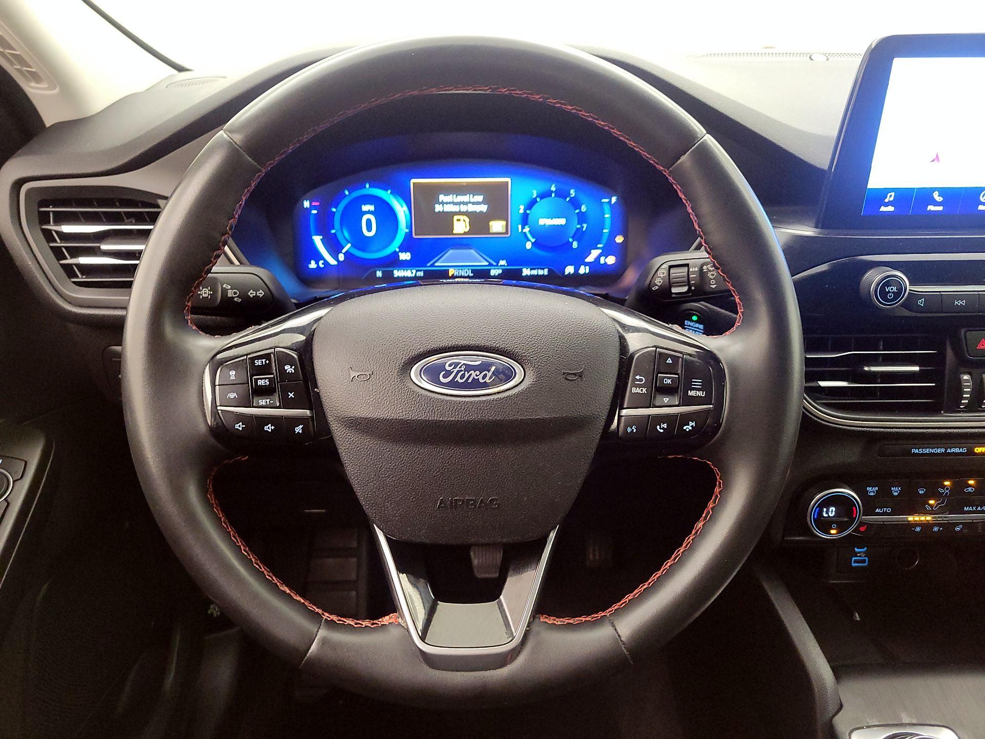 Thumbnail: 2021 Ford Escape - 10
