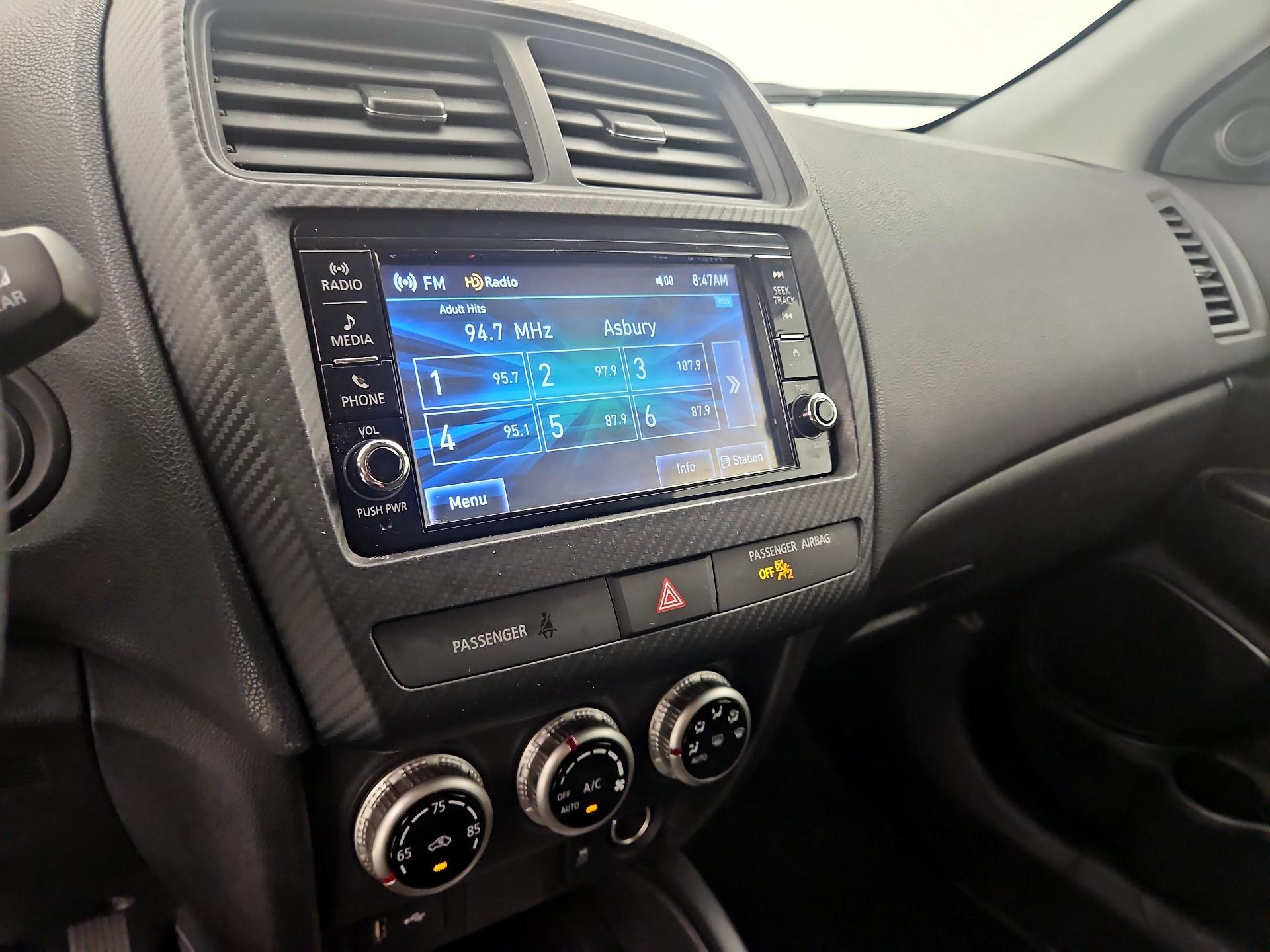 Thumbnail: 2022 Mitsubishi Outlander Sport - 13