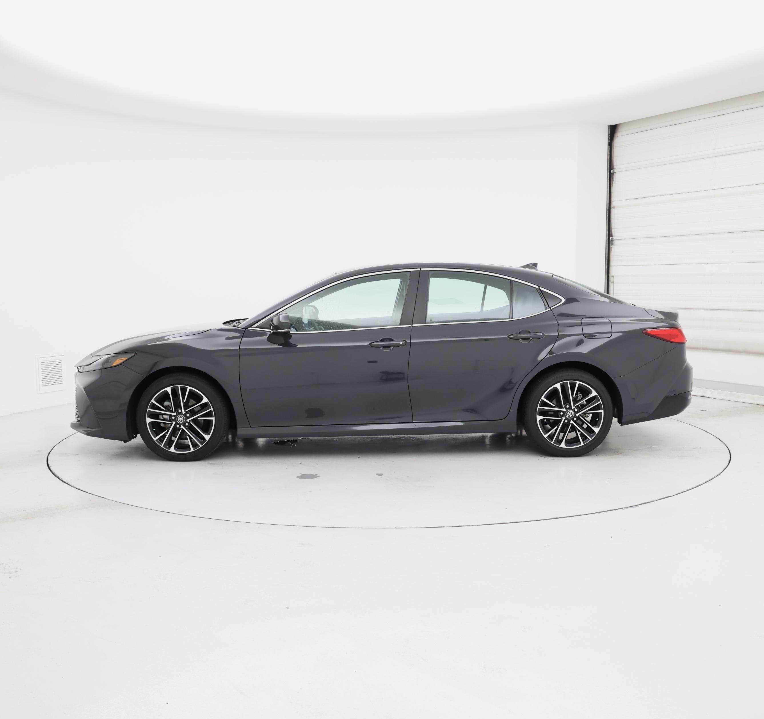 Thumbnail: 2025 Toyota Camry - 3