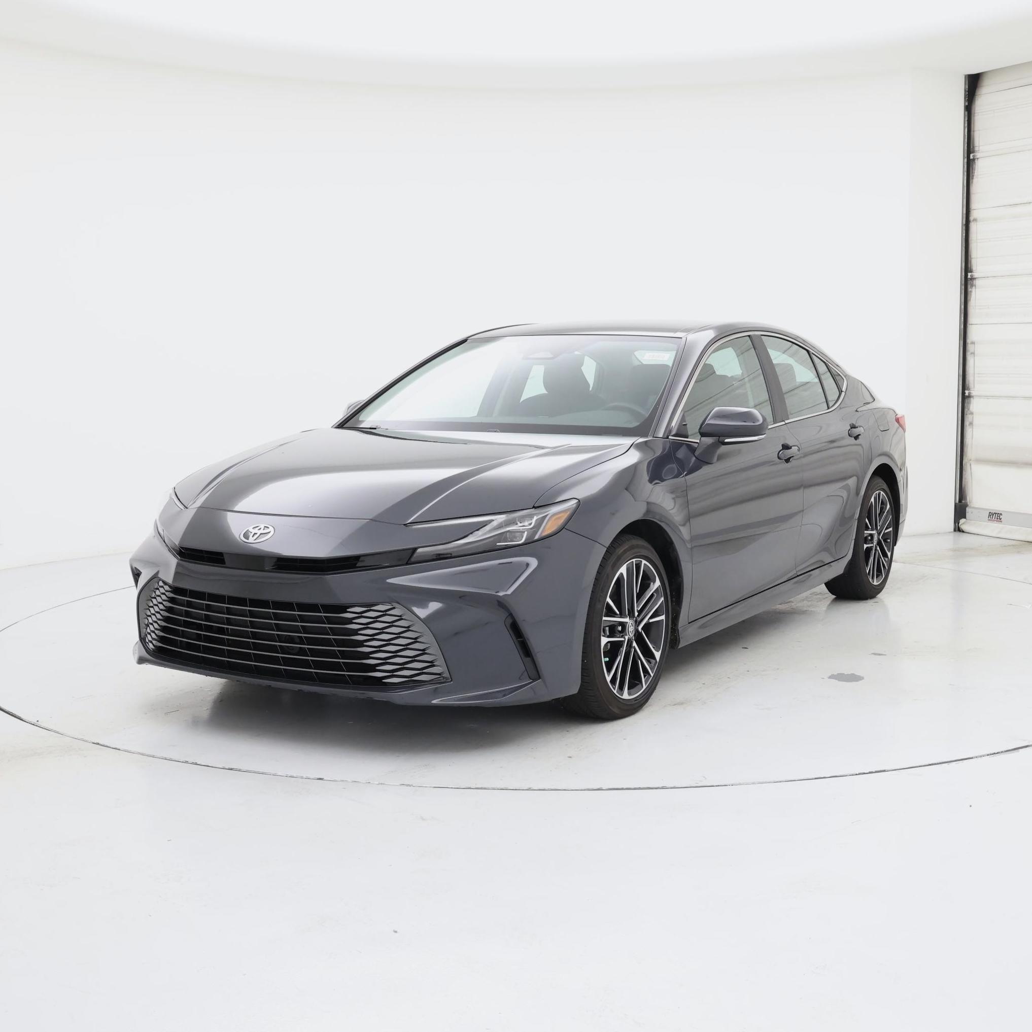 Thumbnail: 2025 Toyota Camry - 4
