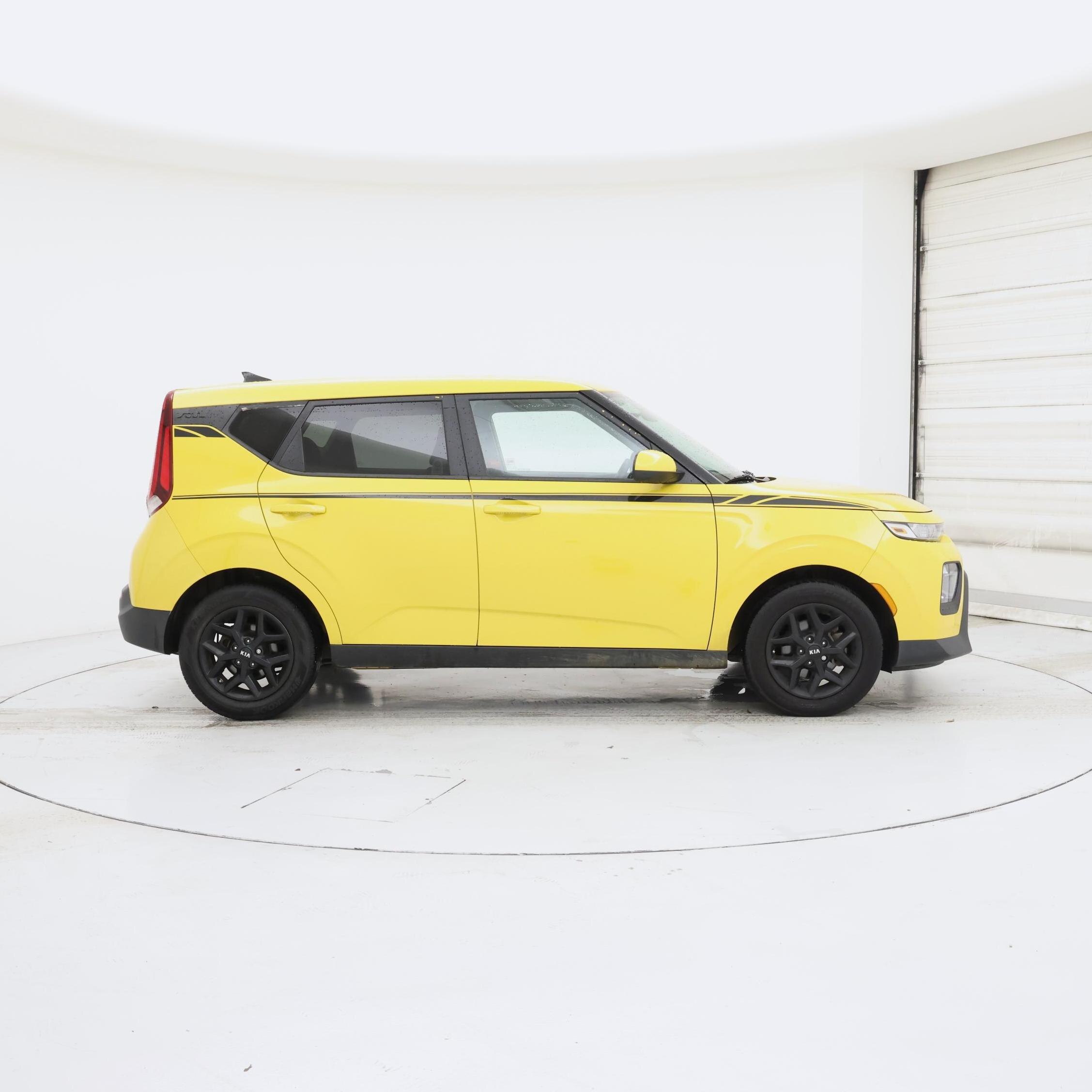 Thumbnail: 2020 Kia Soul - 7