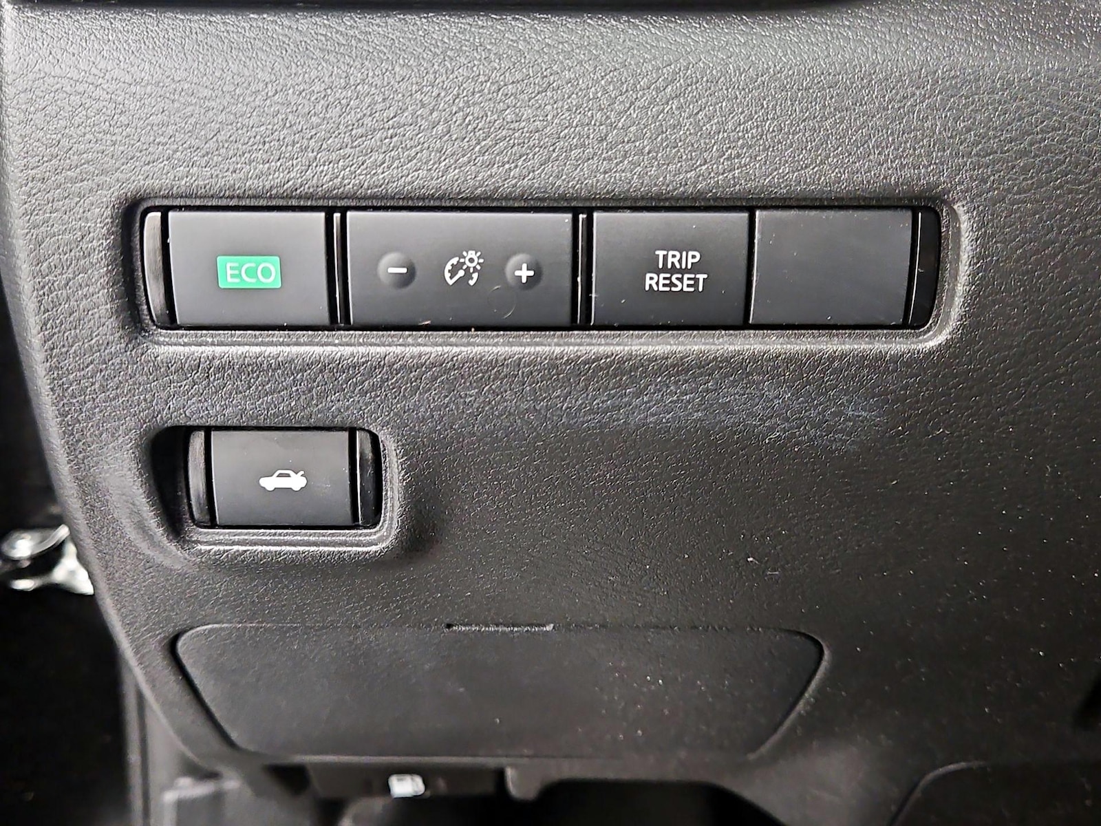 2025 Nissan Sentra S - Photo 14