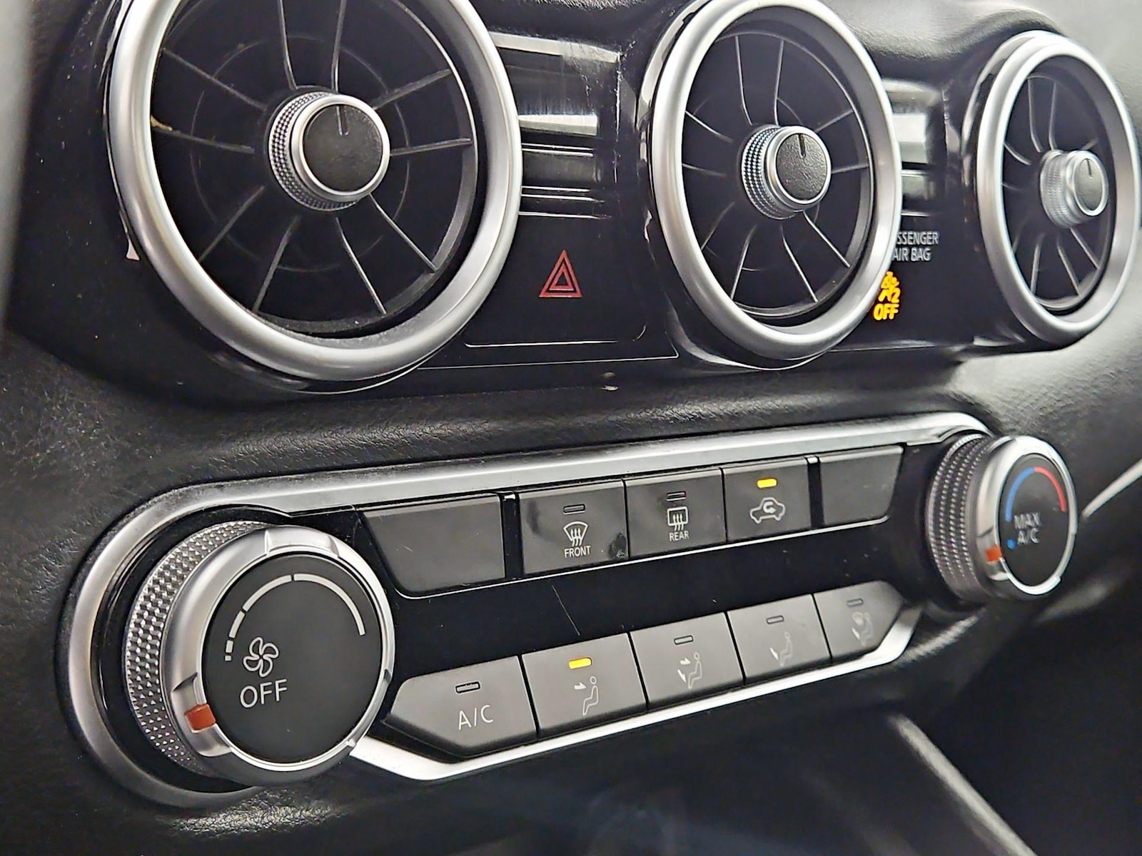 2025 Nissan Sentra S - Photo 17