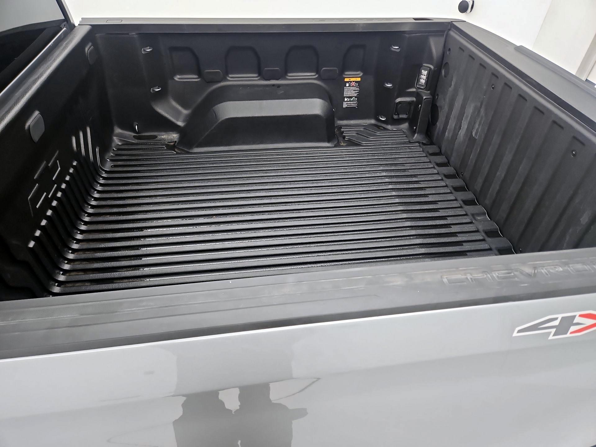 Thumbnail: 2023 Chevrolet Silverado 1500 - 20