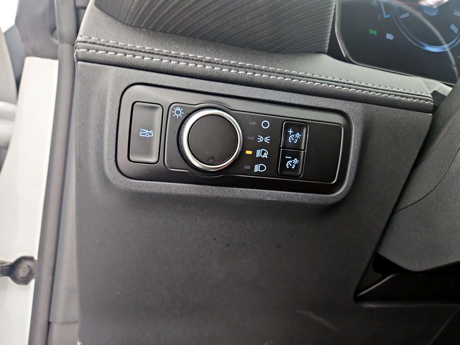 Thumbnail: 2025 Ford Mustang - 13