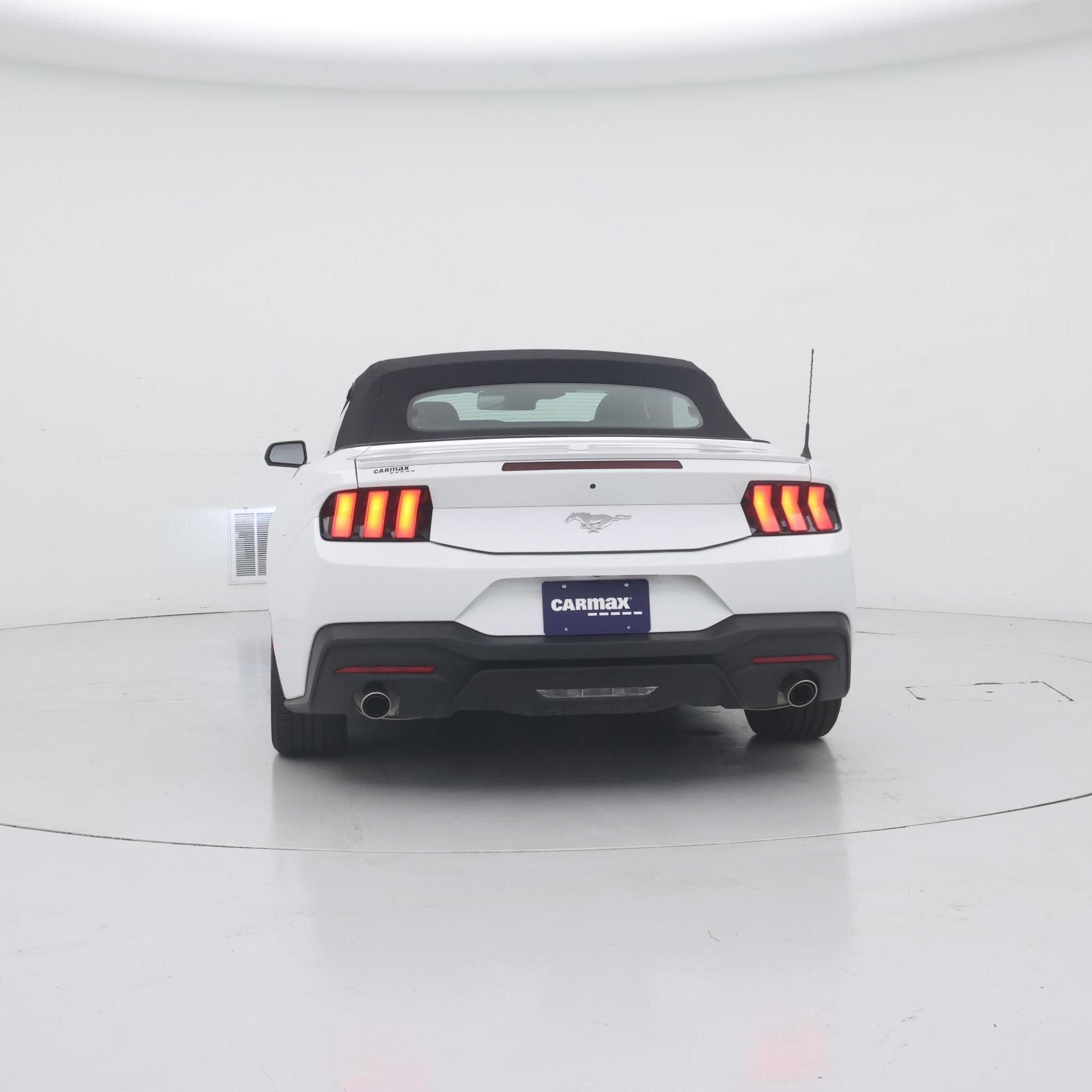 Thumbnail: 2025 Ford Mustang - 6