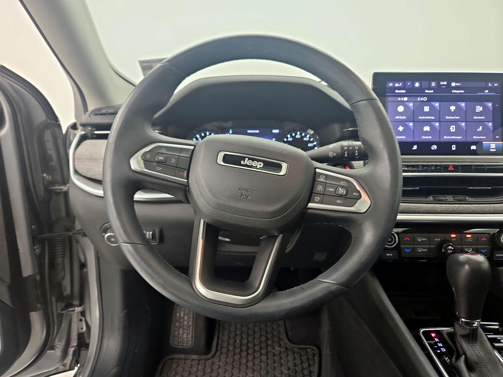 Thumbnail: 2022 Jeep Compass - 10