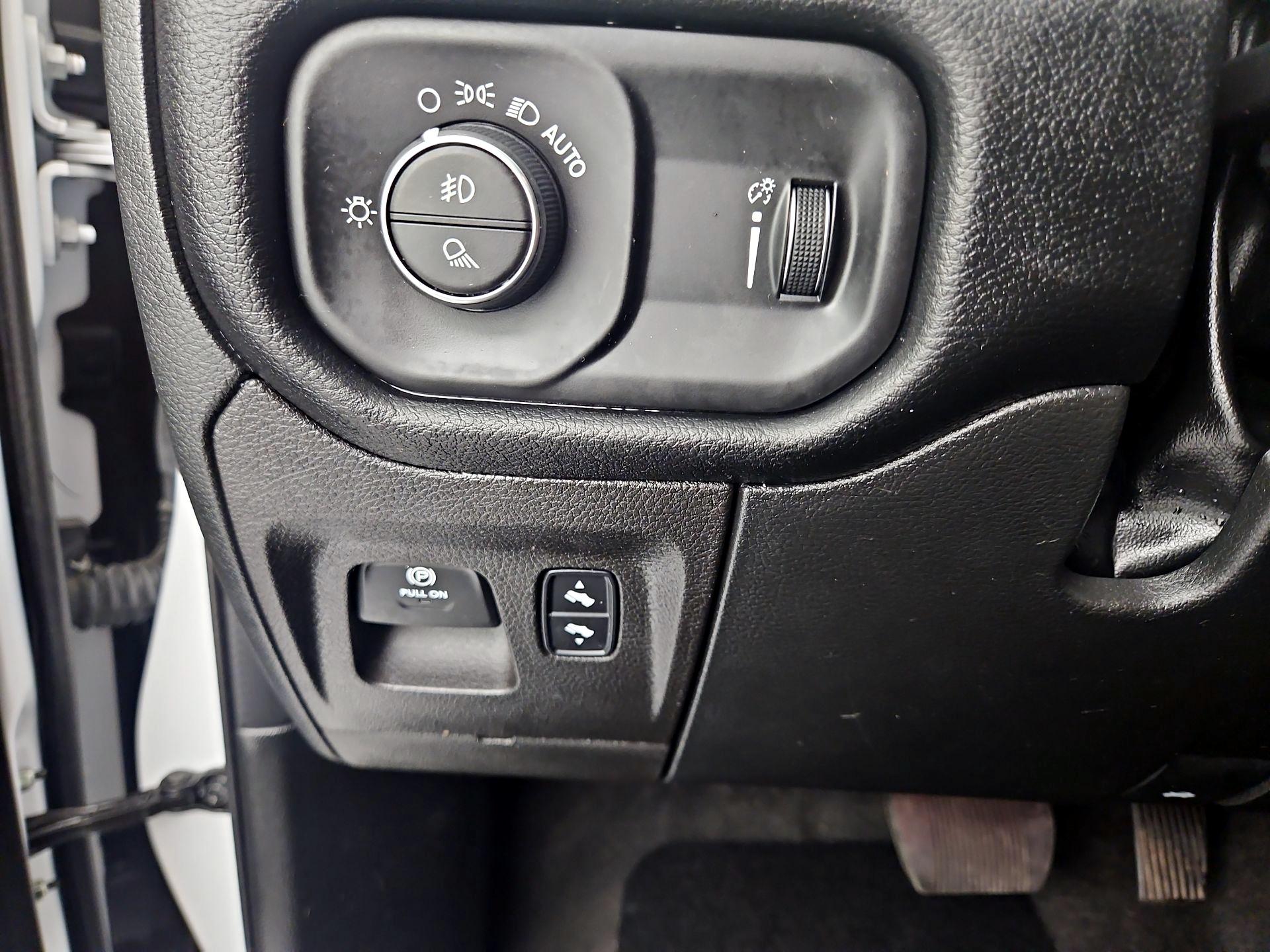 Thumbnail: 2022 RAM 1500 - 11