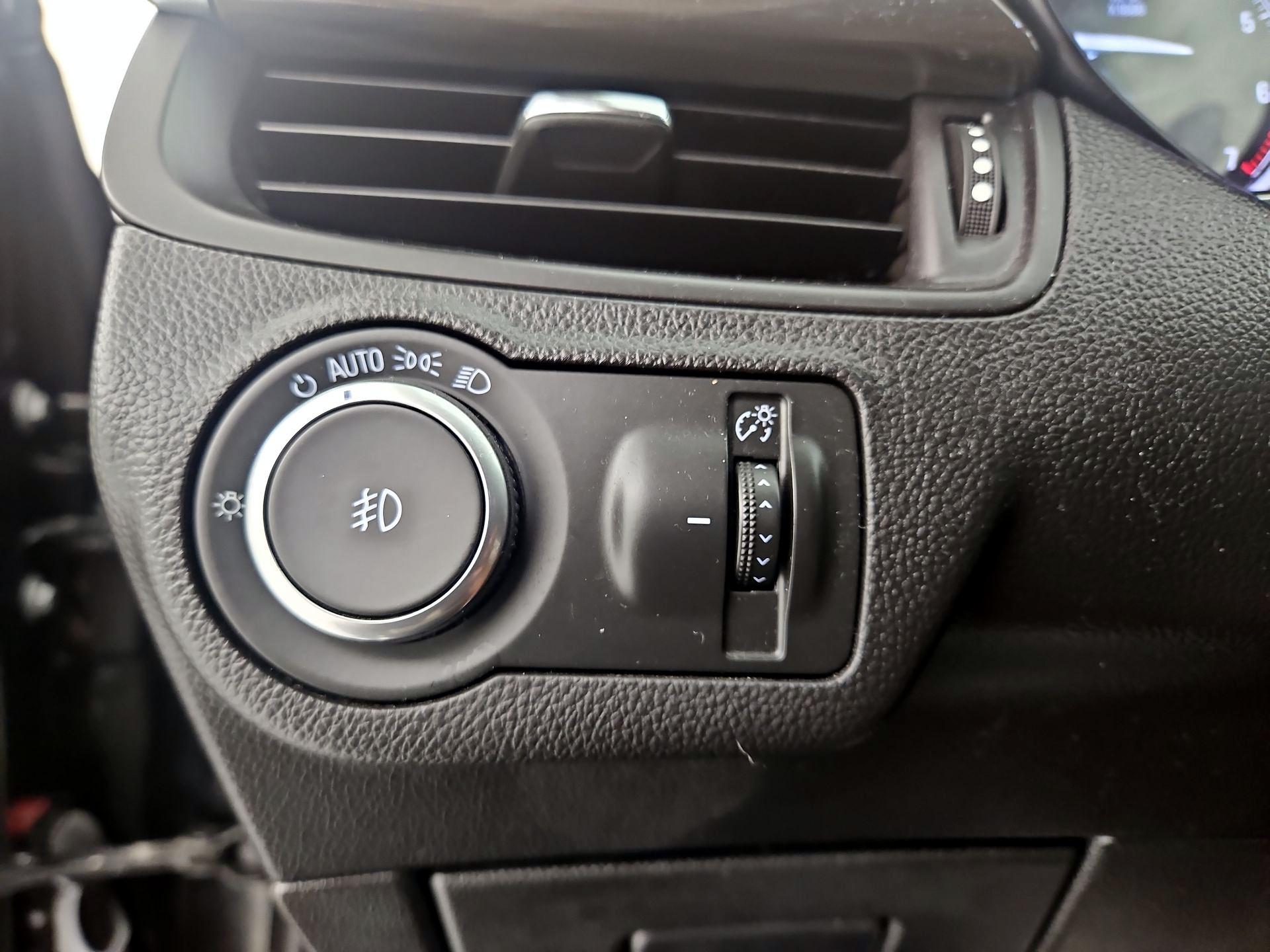 Thumbnail: 2020 Buick Envision - 13