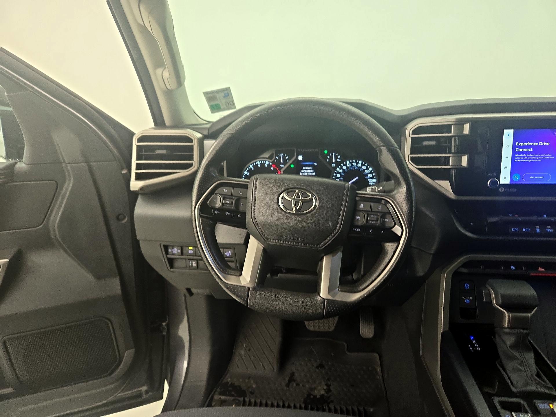 Thumbnail: 2023 Toyota Tundra - 10