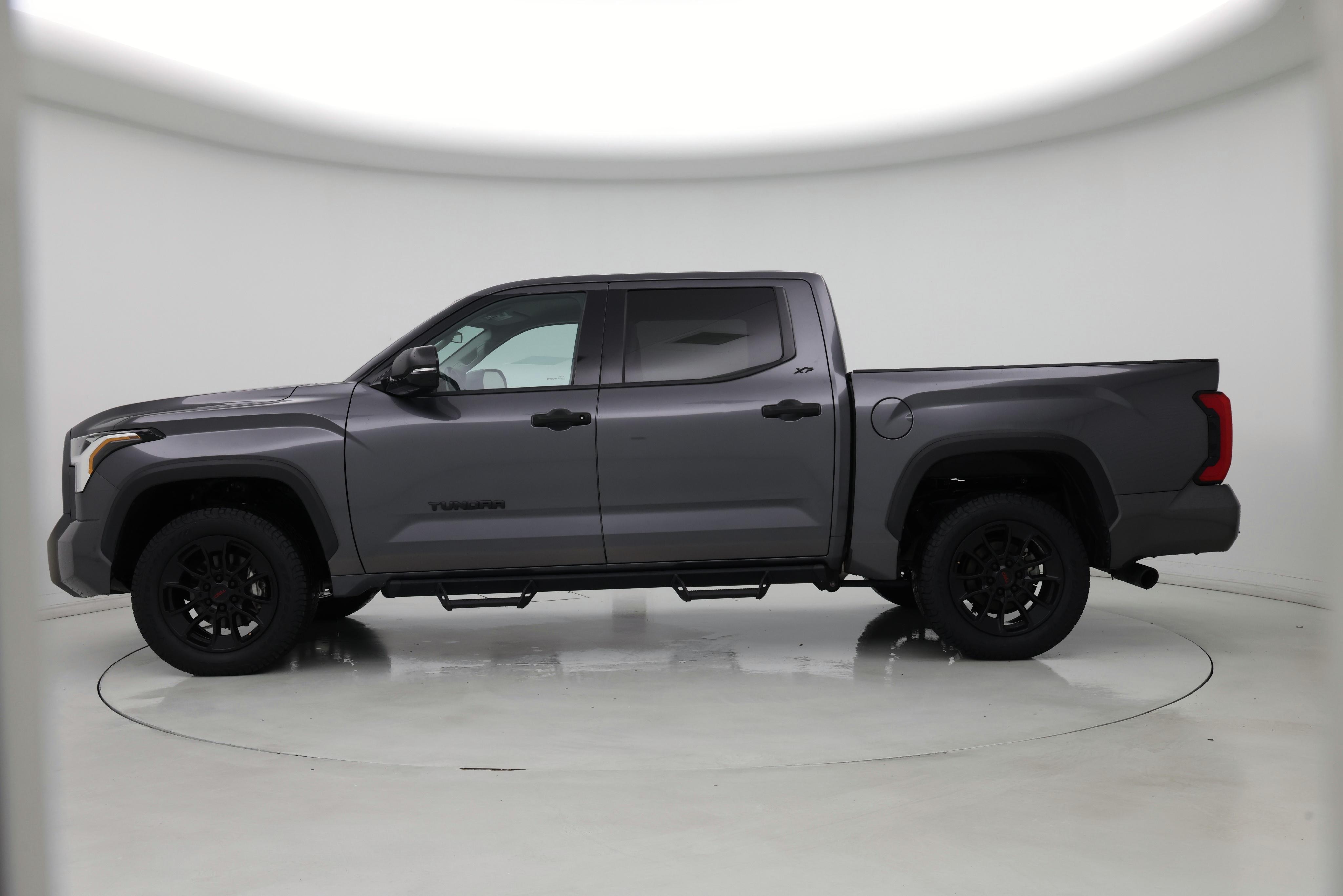 Thumbnail: 2023 Toyota Tundra - 3