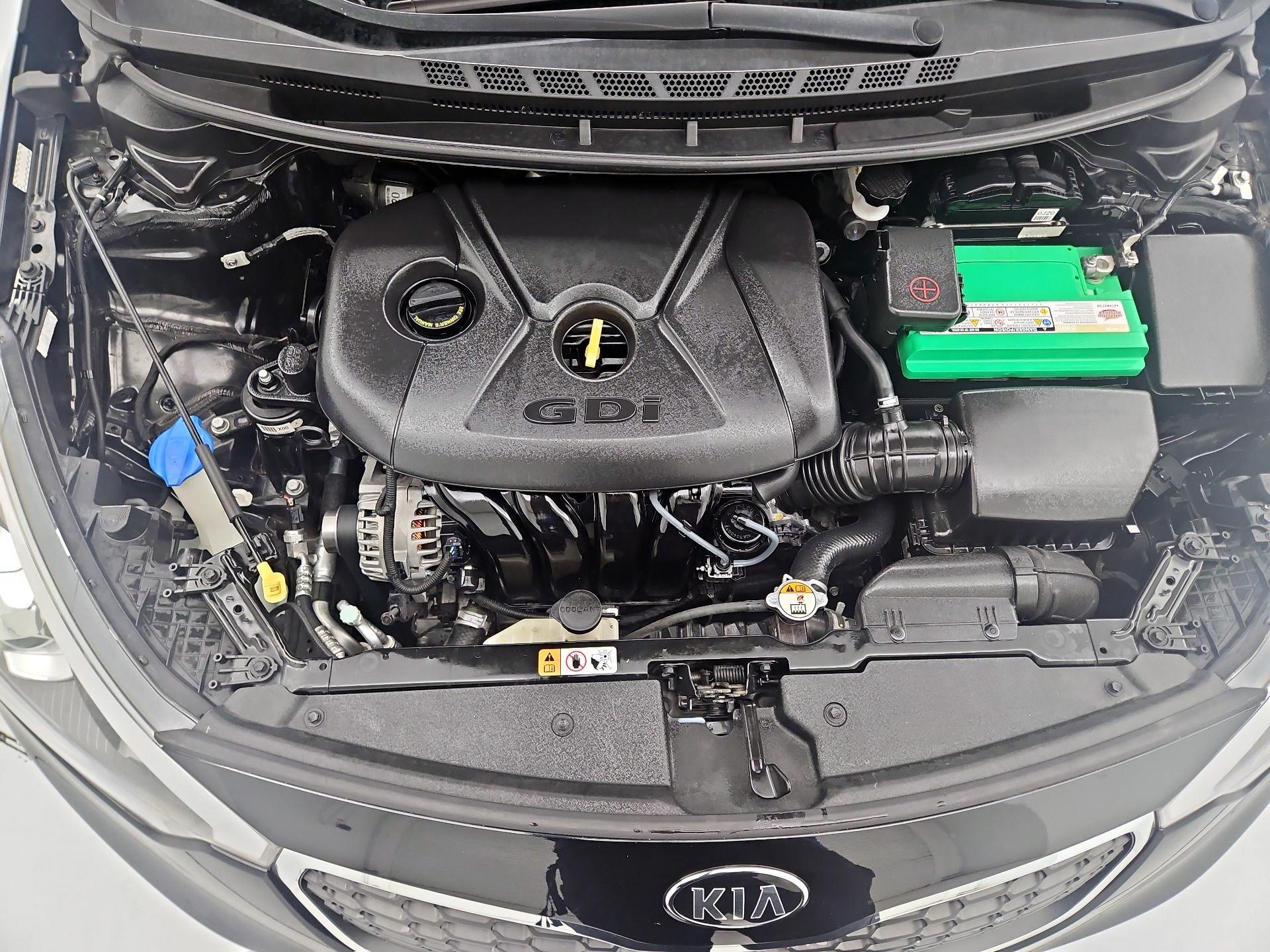 Thumbnail: 2016 Kia Forte - 20