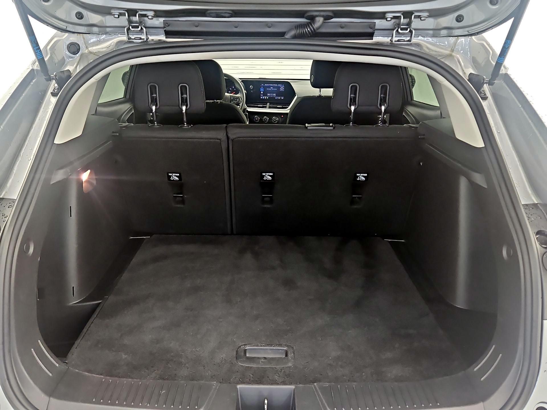 Thumbnail: 2024 Chevrolet Trax - 20