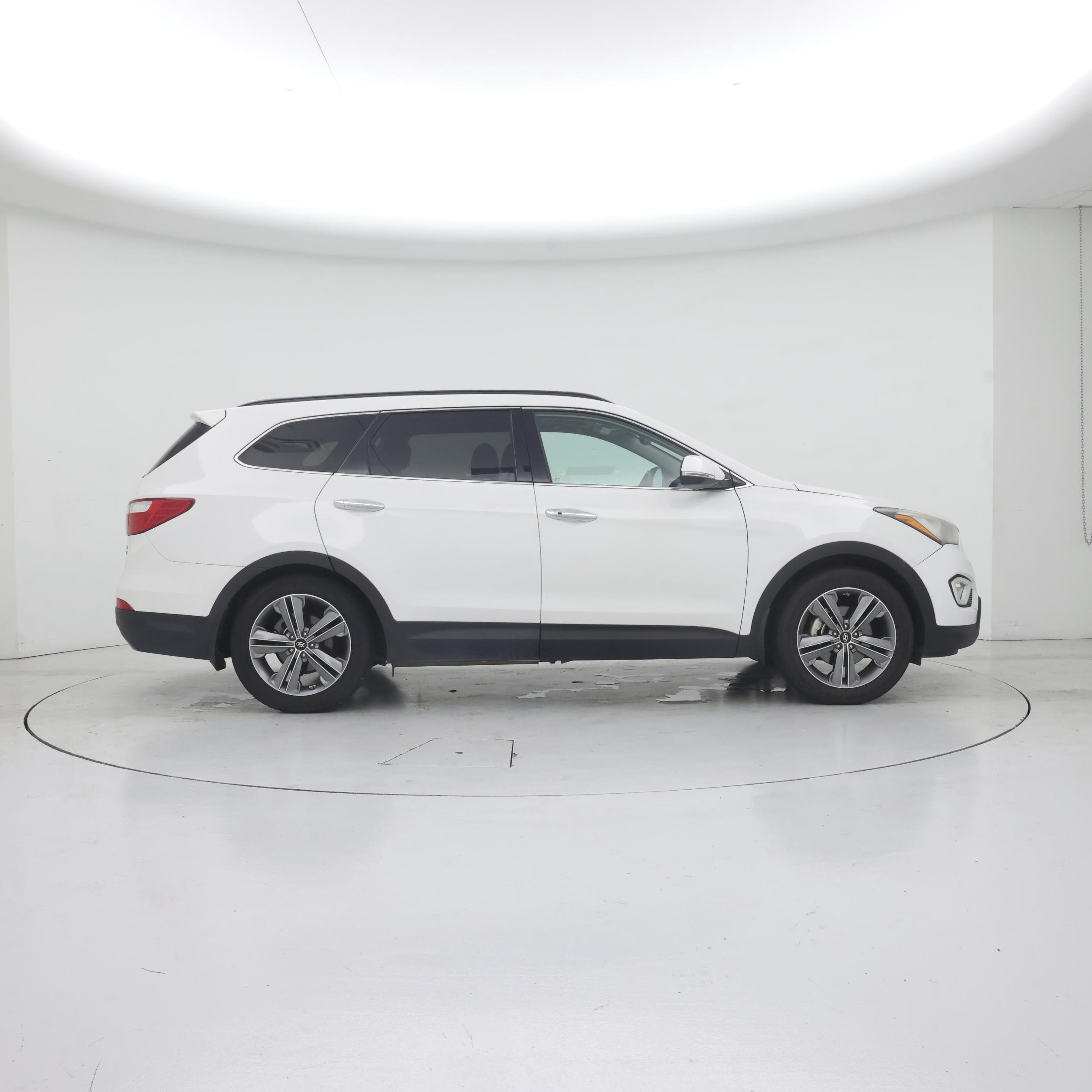 Thumbnail: 2016 Hyundai Santa Fe - 7