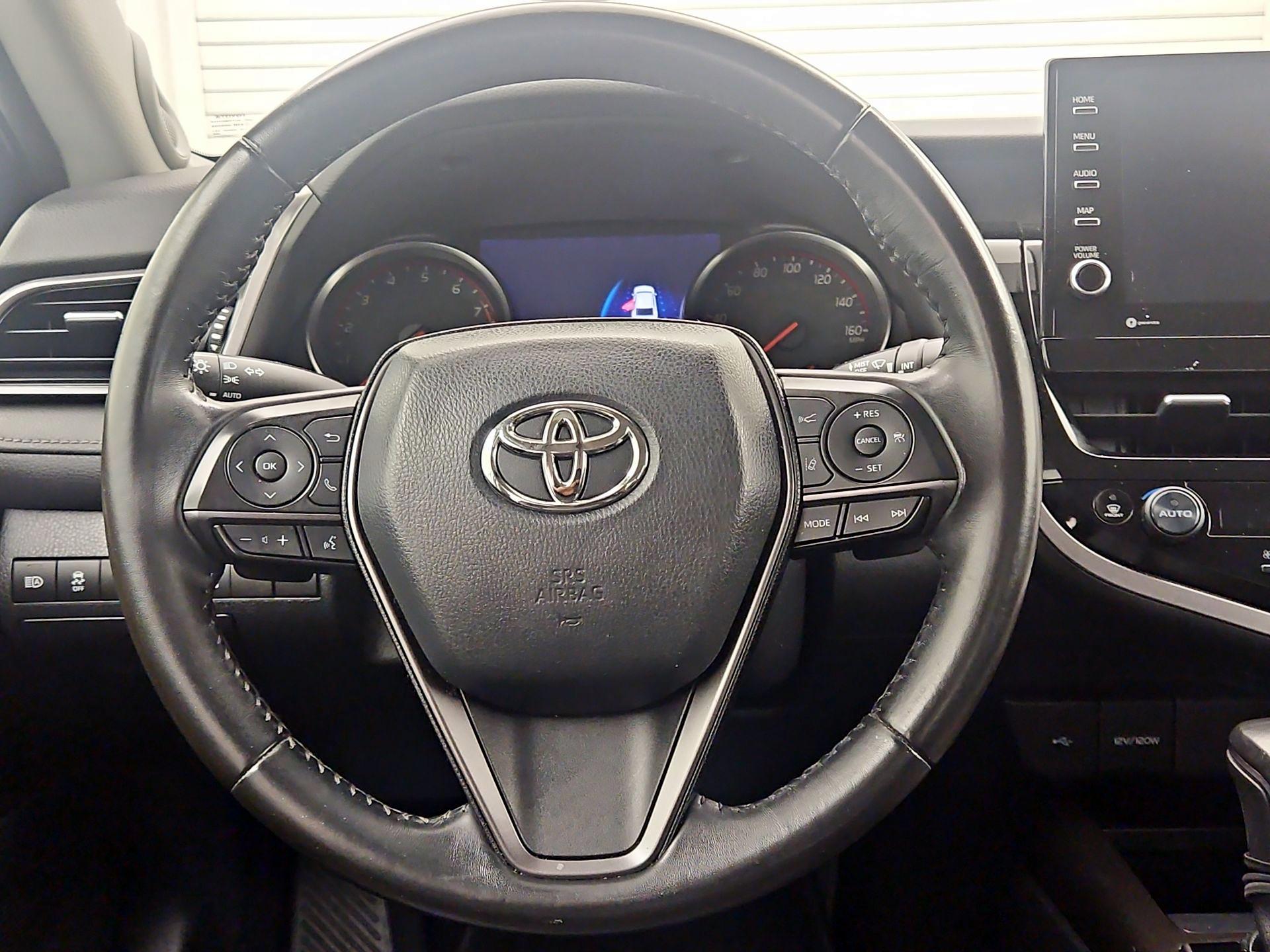 Thumbnail: 2021 Toyota Camry - 10