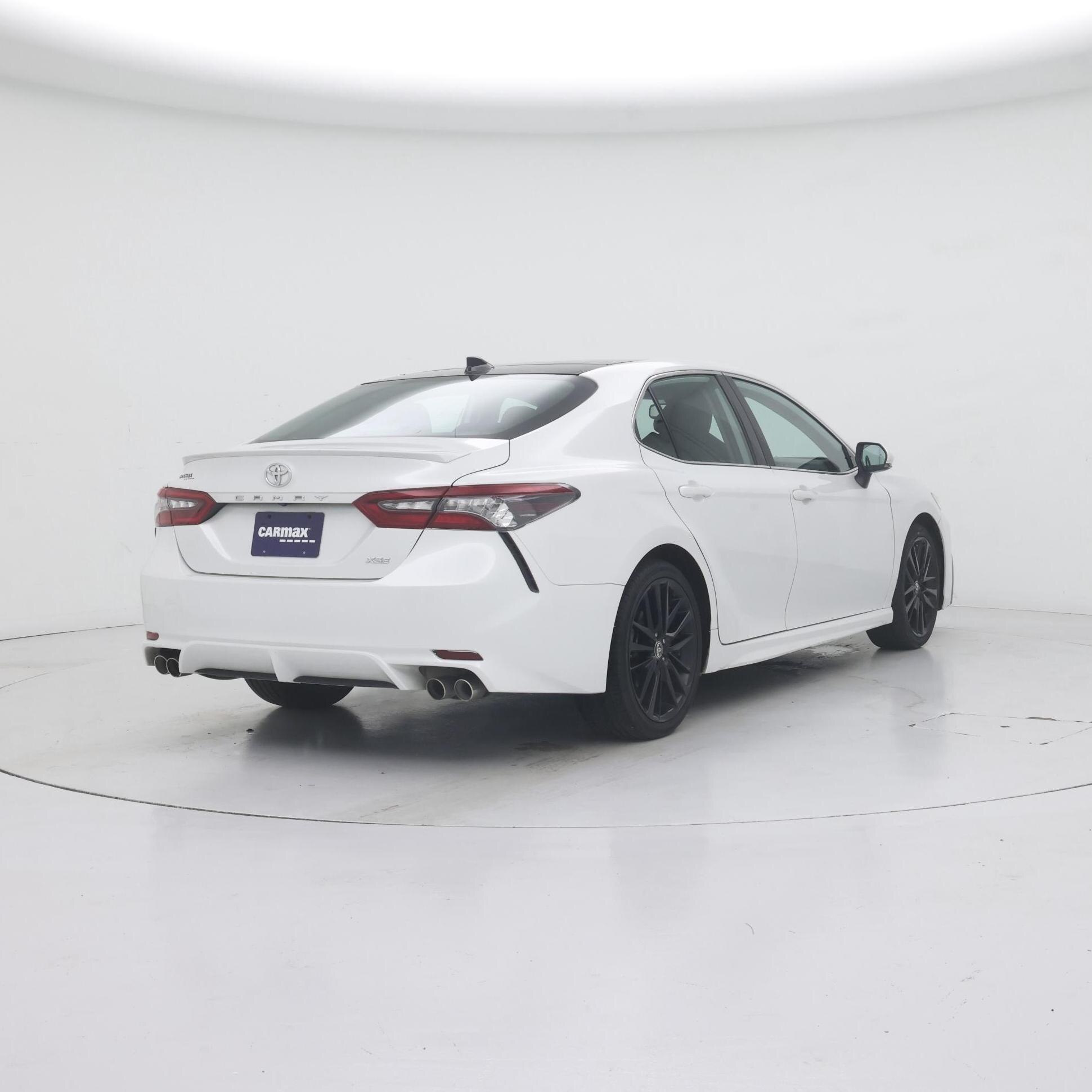 Thumbnail: 2021 Toyota Camry - 8