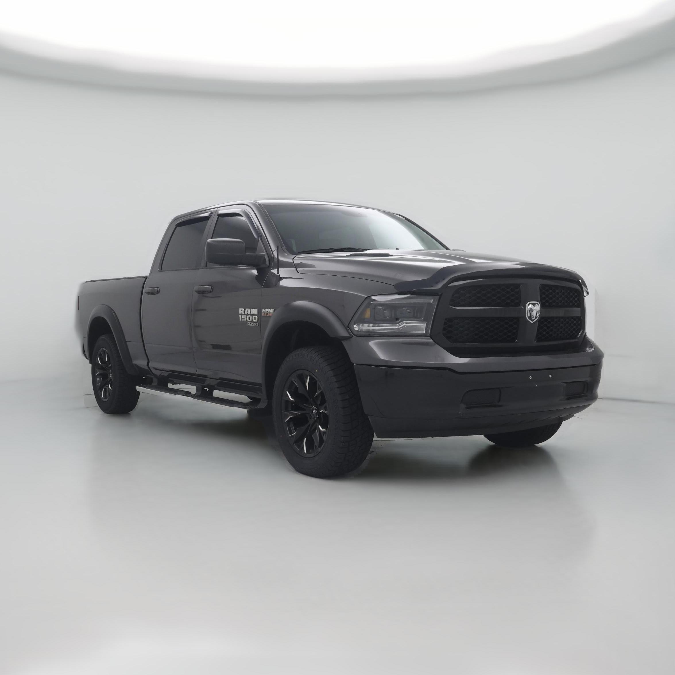 Thumbnail: 2019 RAM 1500 Classic - 1