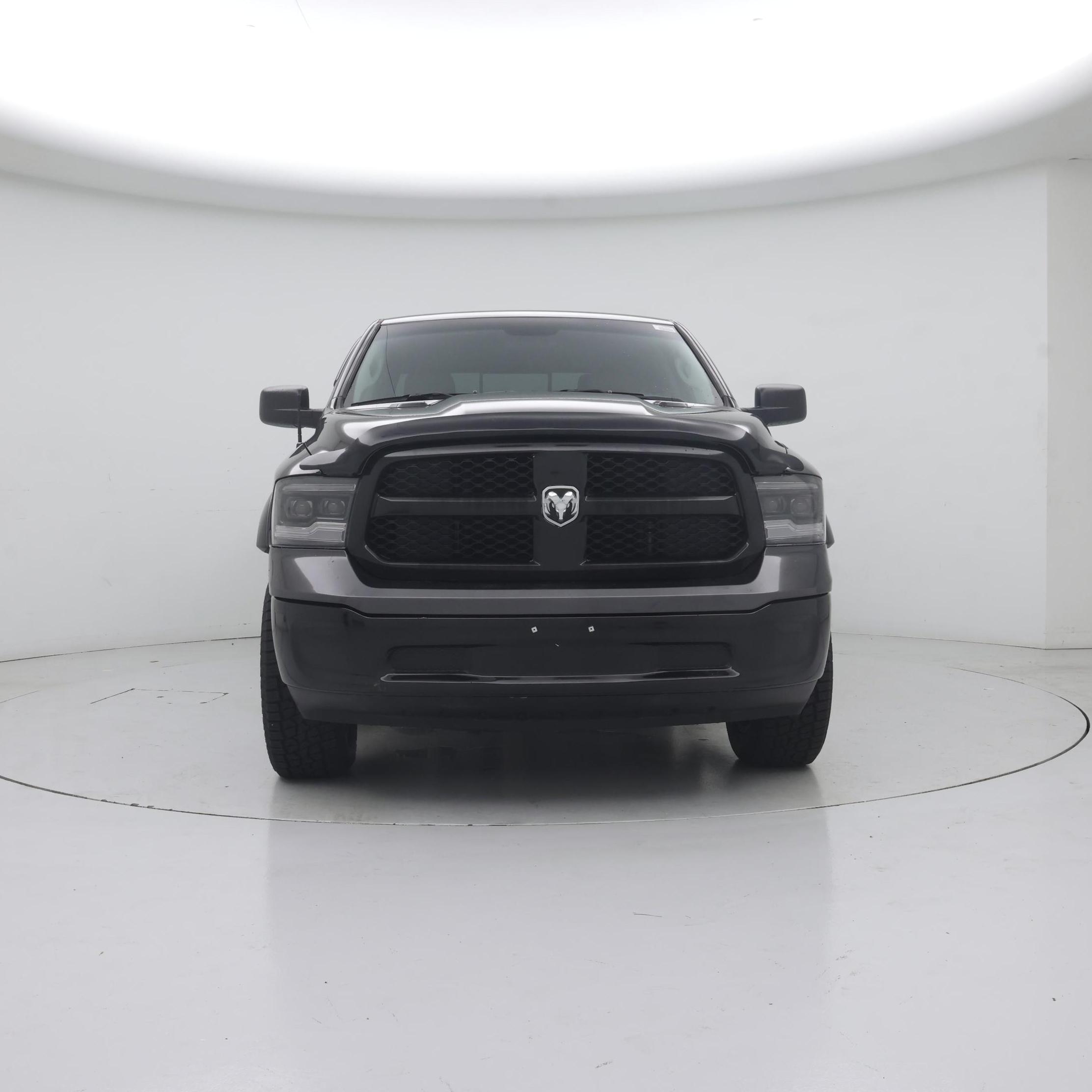 Thumbnail: 2019 RAM 1500 Classic - 5