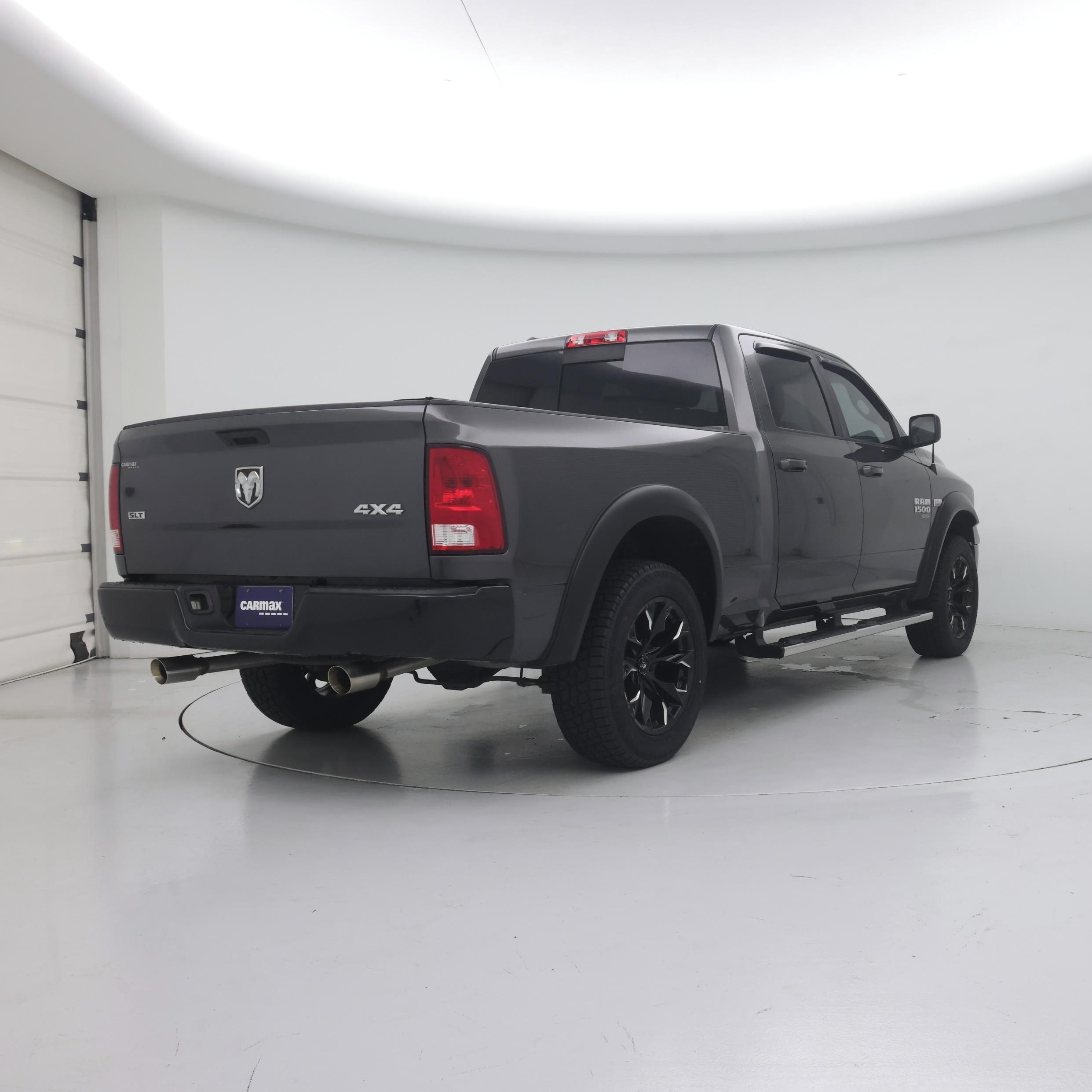 Thumbnail: 2019 RAM 1500 Classic - 8