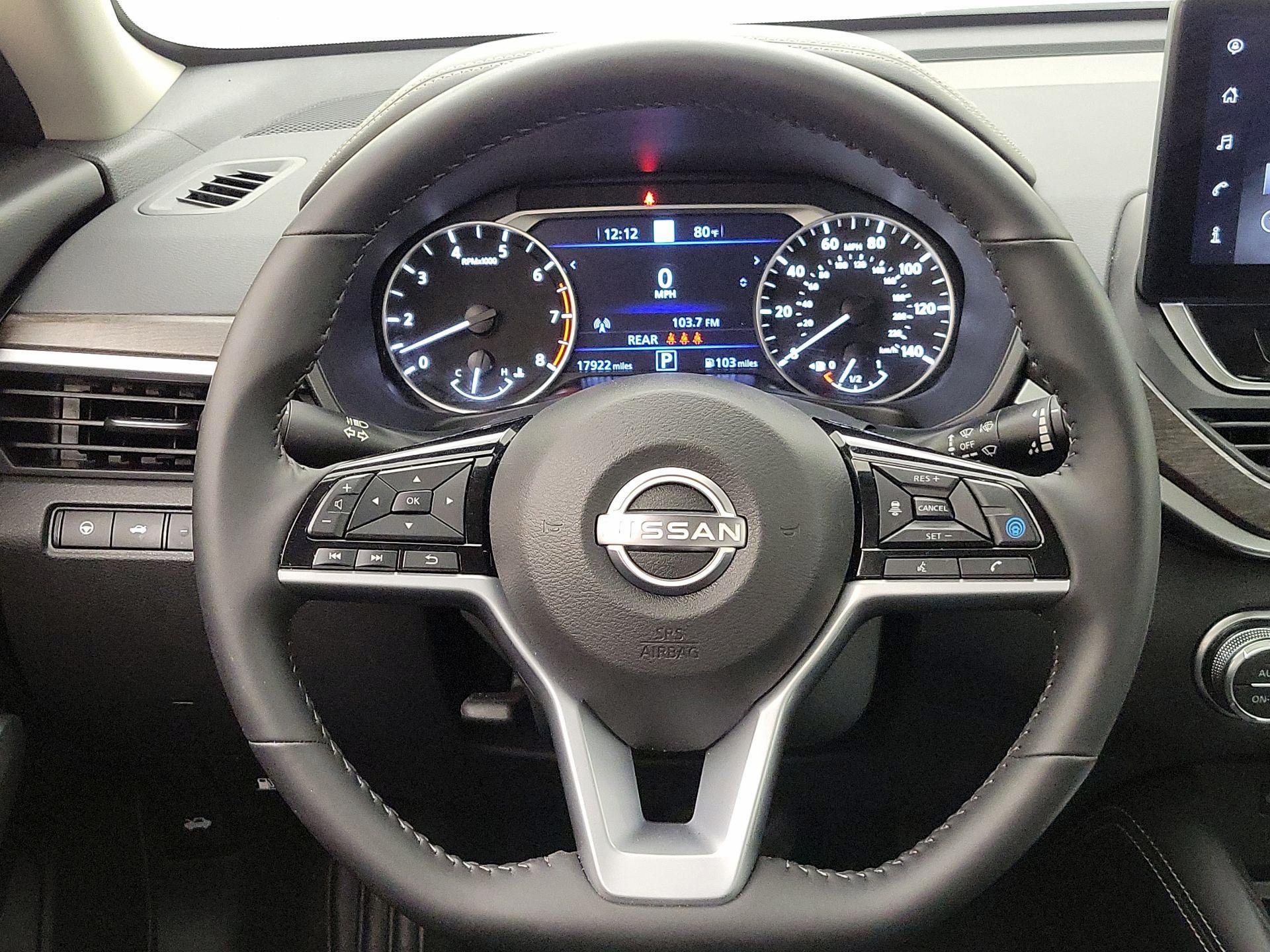 Thumbnail: 2025 Nissan Altima - 10