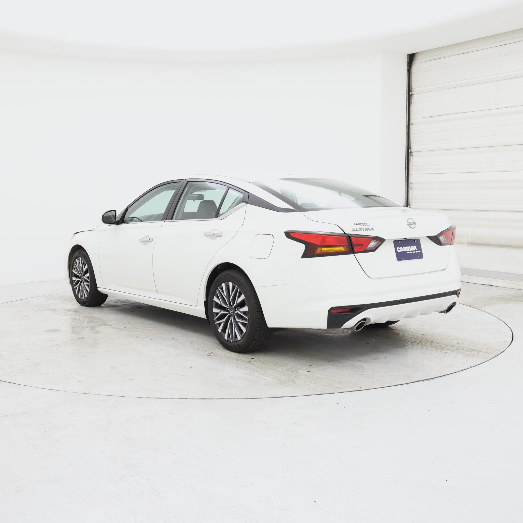 Thumbnail: 2025 Nissan Altima - 2
