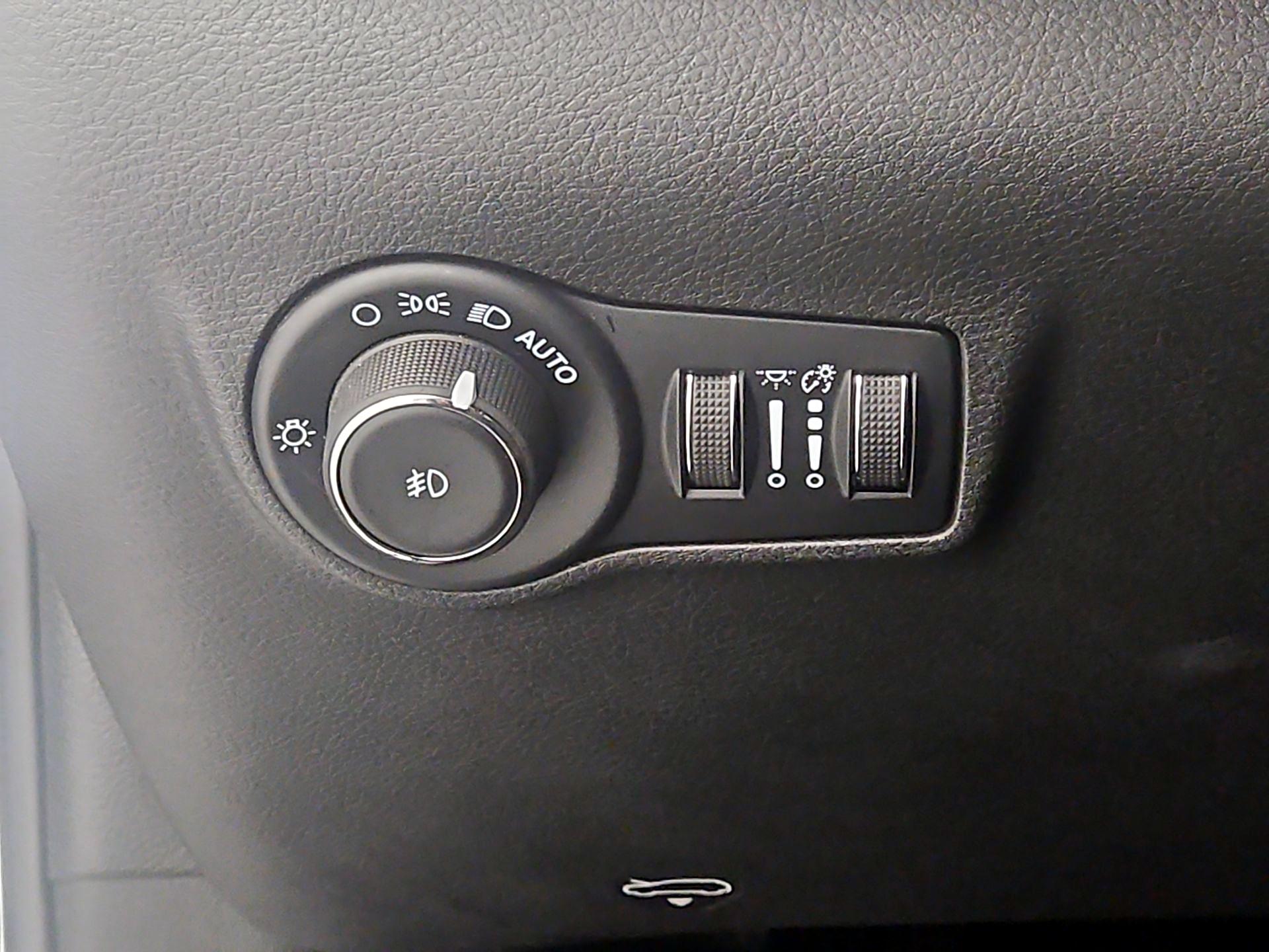 Thumbnail: 2025 Jeep Compass - 13