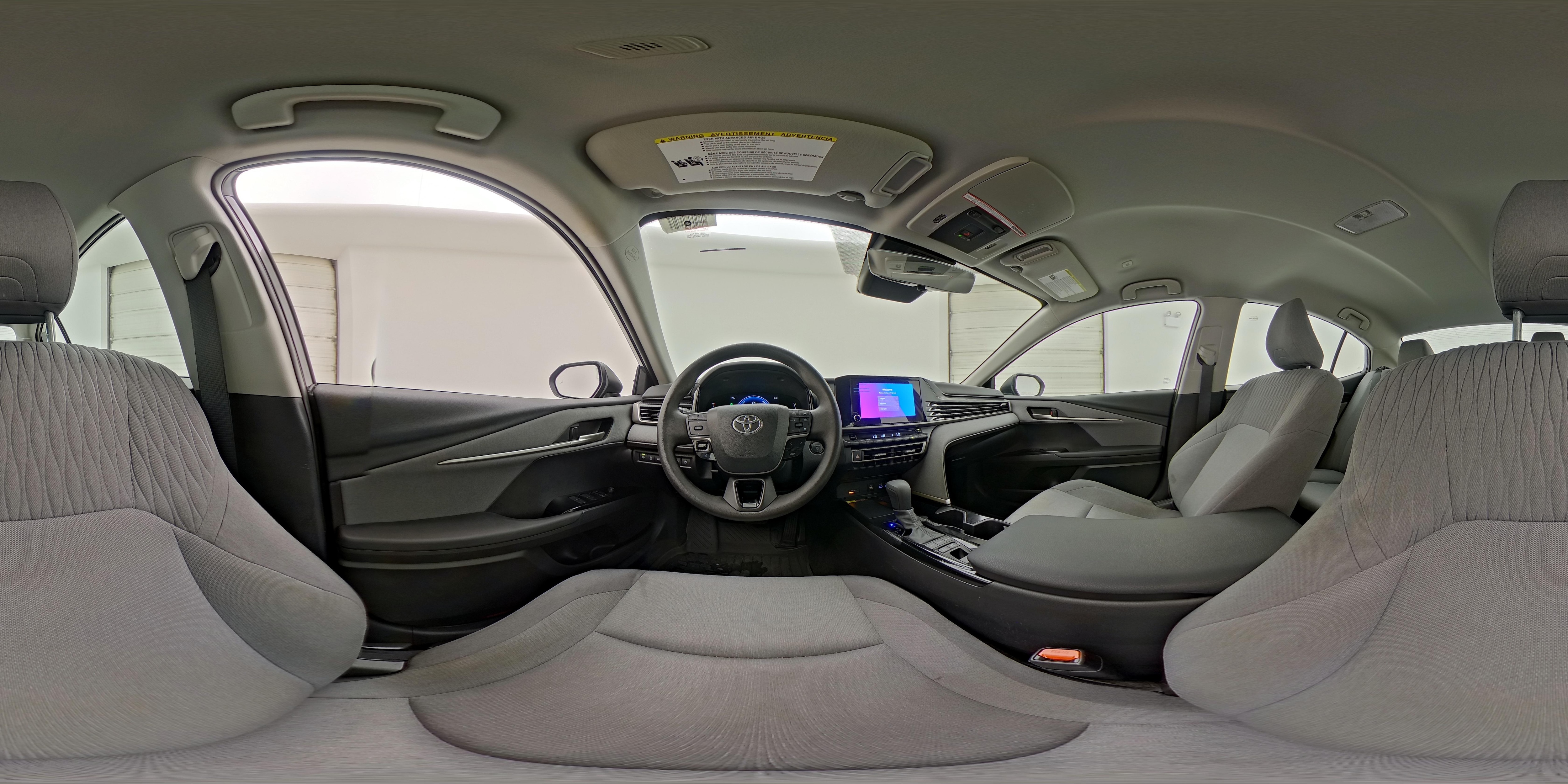 2025 Toyota Camry LE - Photo 26