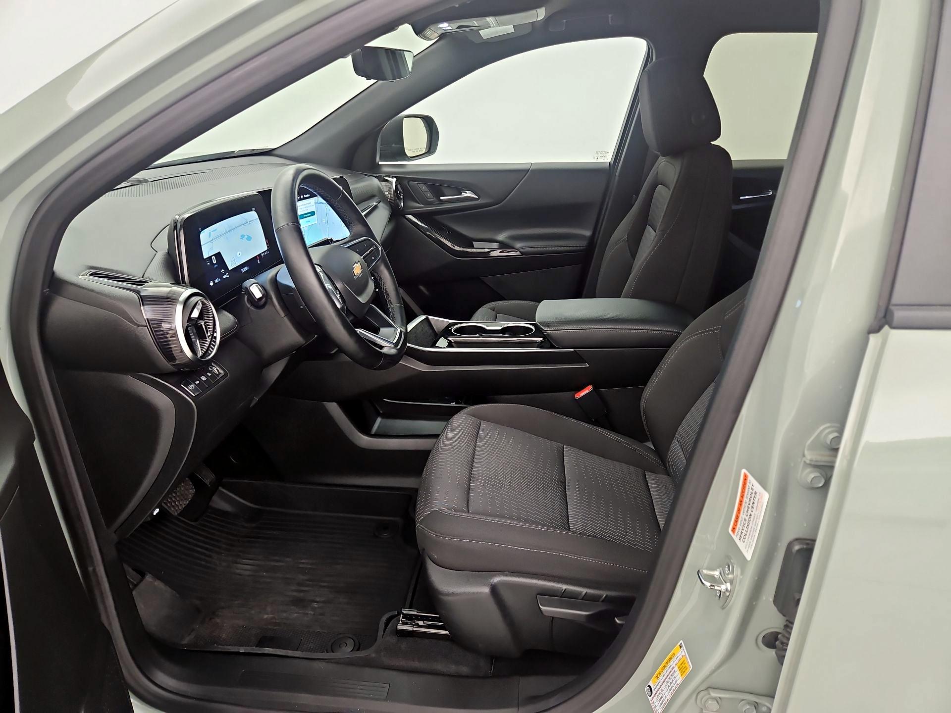 Thumbnail: 2025 Chevrolet Equinox - 11