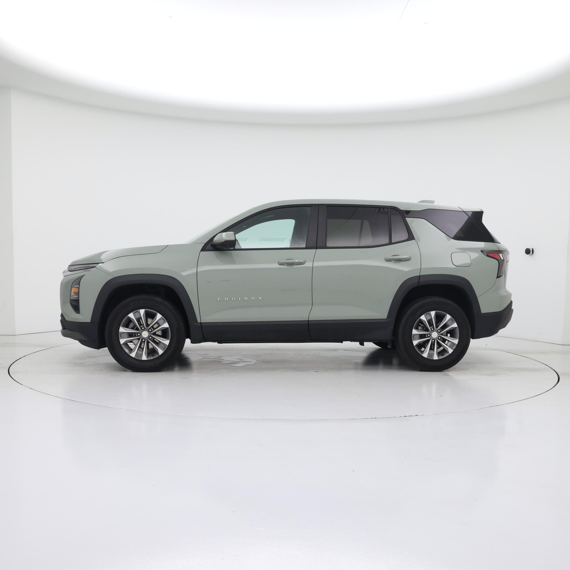 Thumbnail: 2025 Chevrolet Equinox - 3