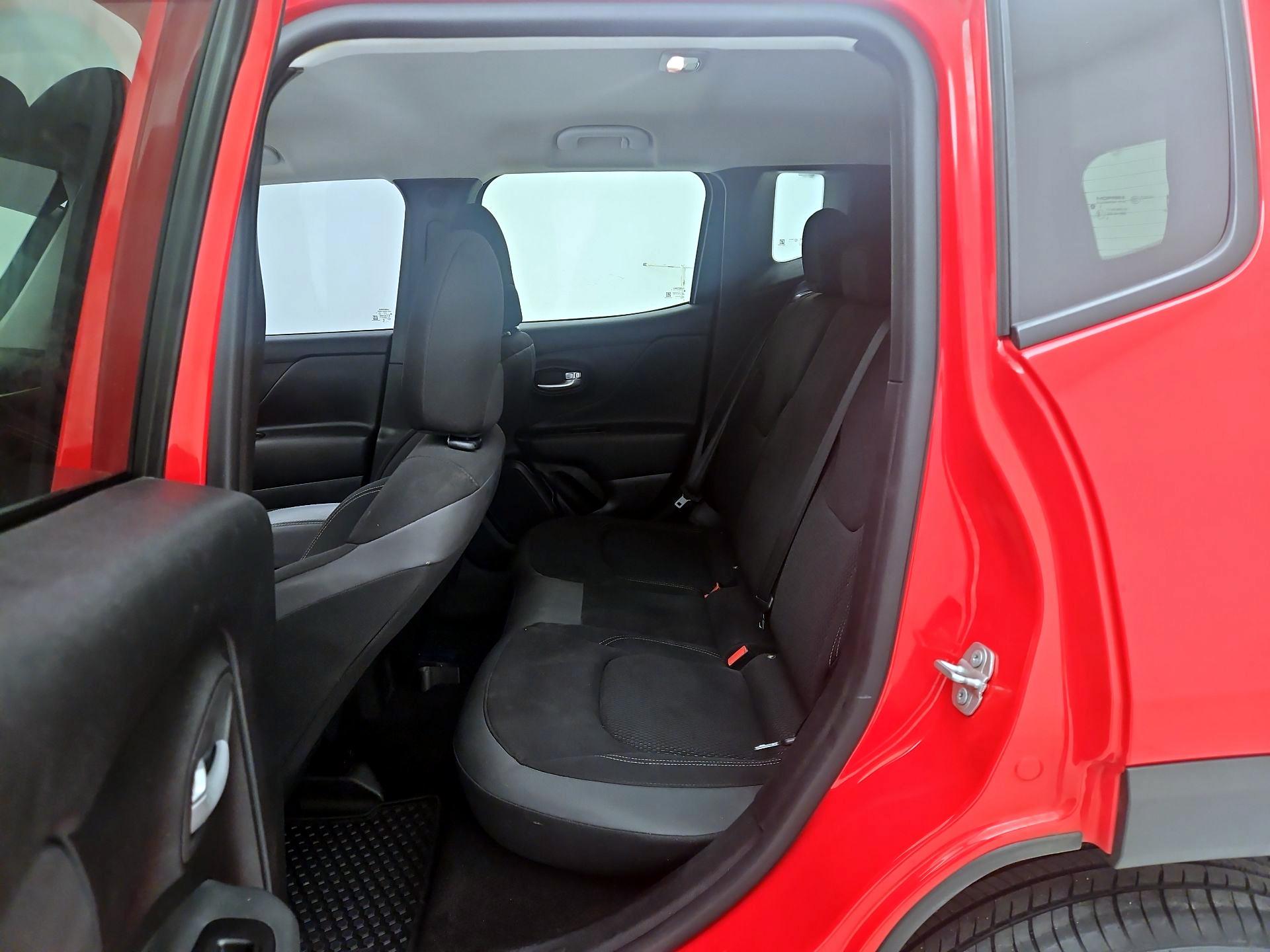 Thumbnail: 2023 Jeep Renegade - 19