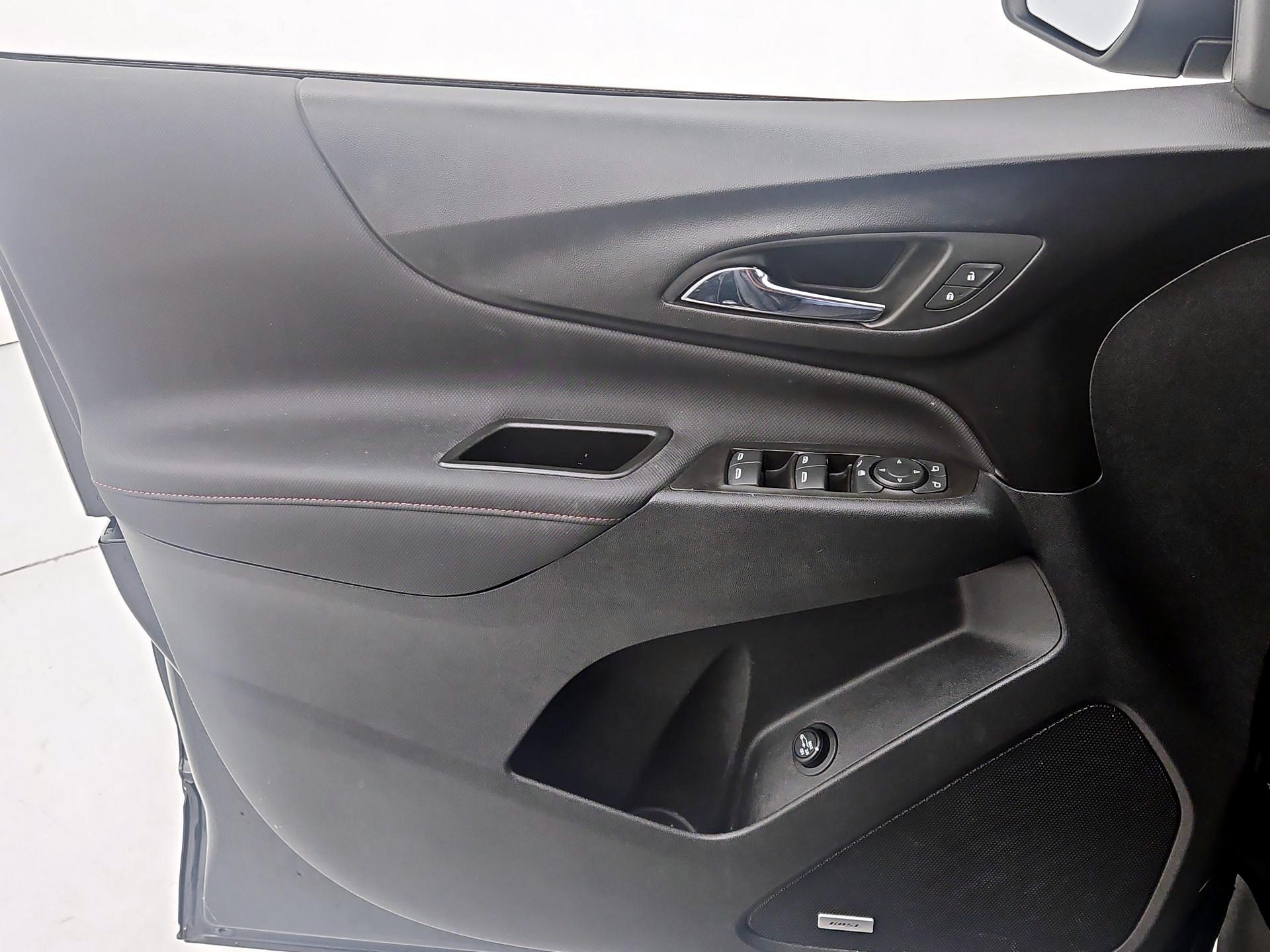 Thumbnail: 2023 Chevrolet Equinox - 12