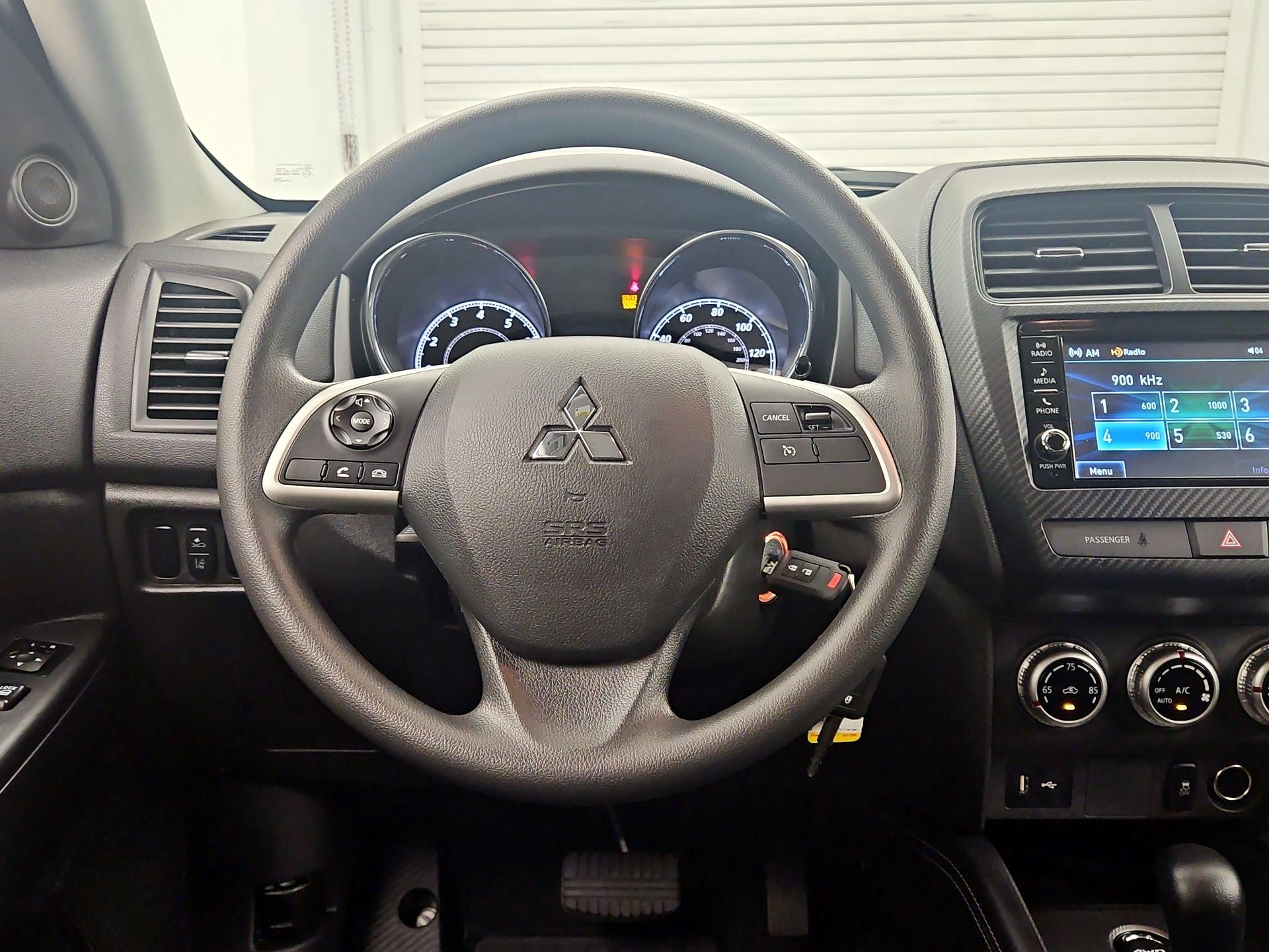 Thumbnail: 2024 Mitsubishi Outlander Sport - 10