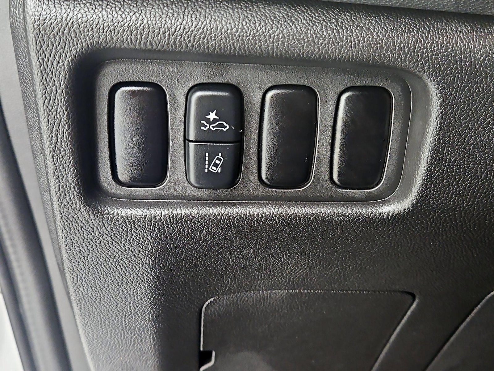 2024 Mitsubishi Outlander Sport ES - Photo 14